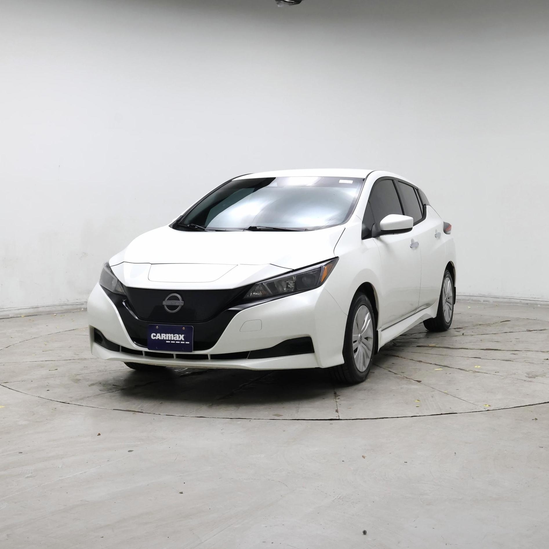 Thumbnail: 2025 Nissan Leaf - 4