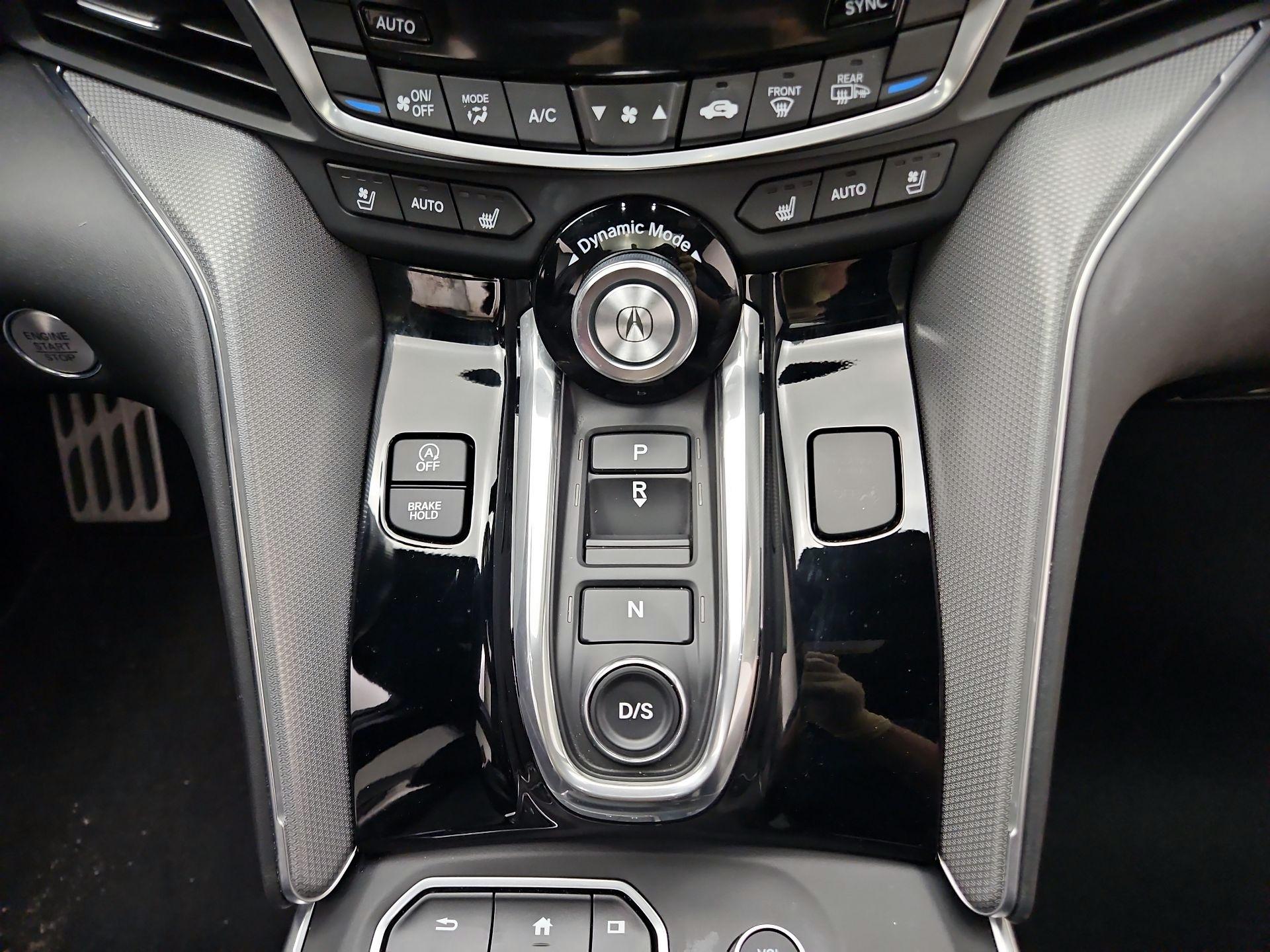 Thumbnail: 2023 Acura TLX - 18