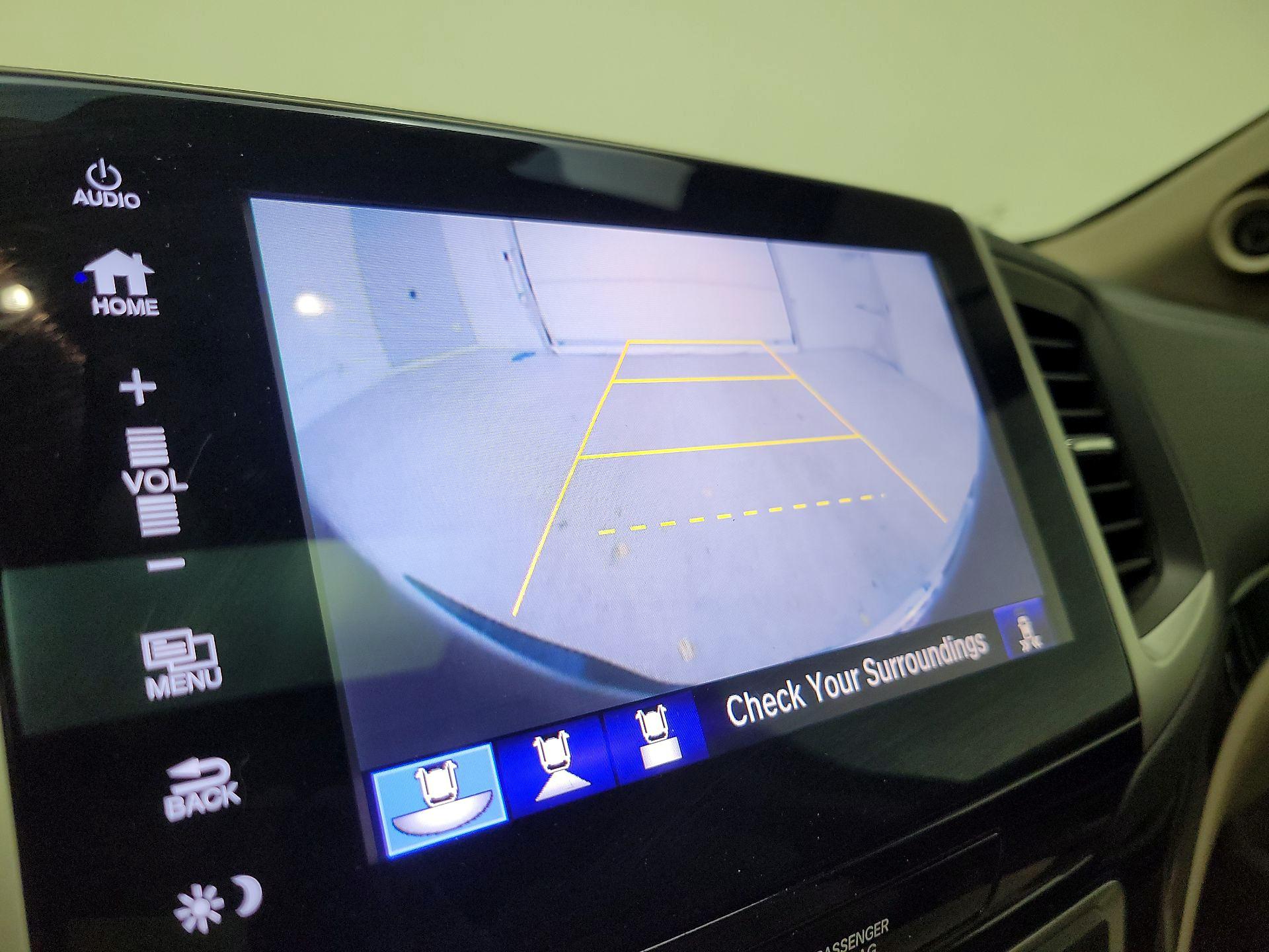 Thumbnail: 2017 Honda Ridgeline - 15