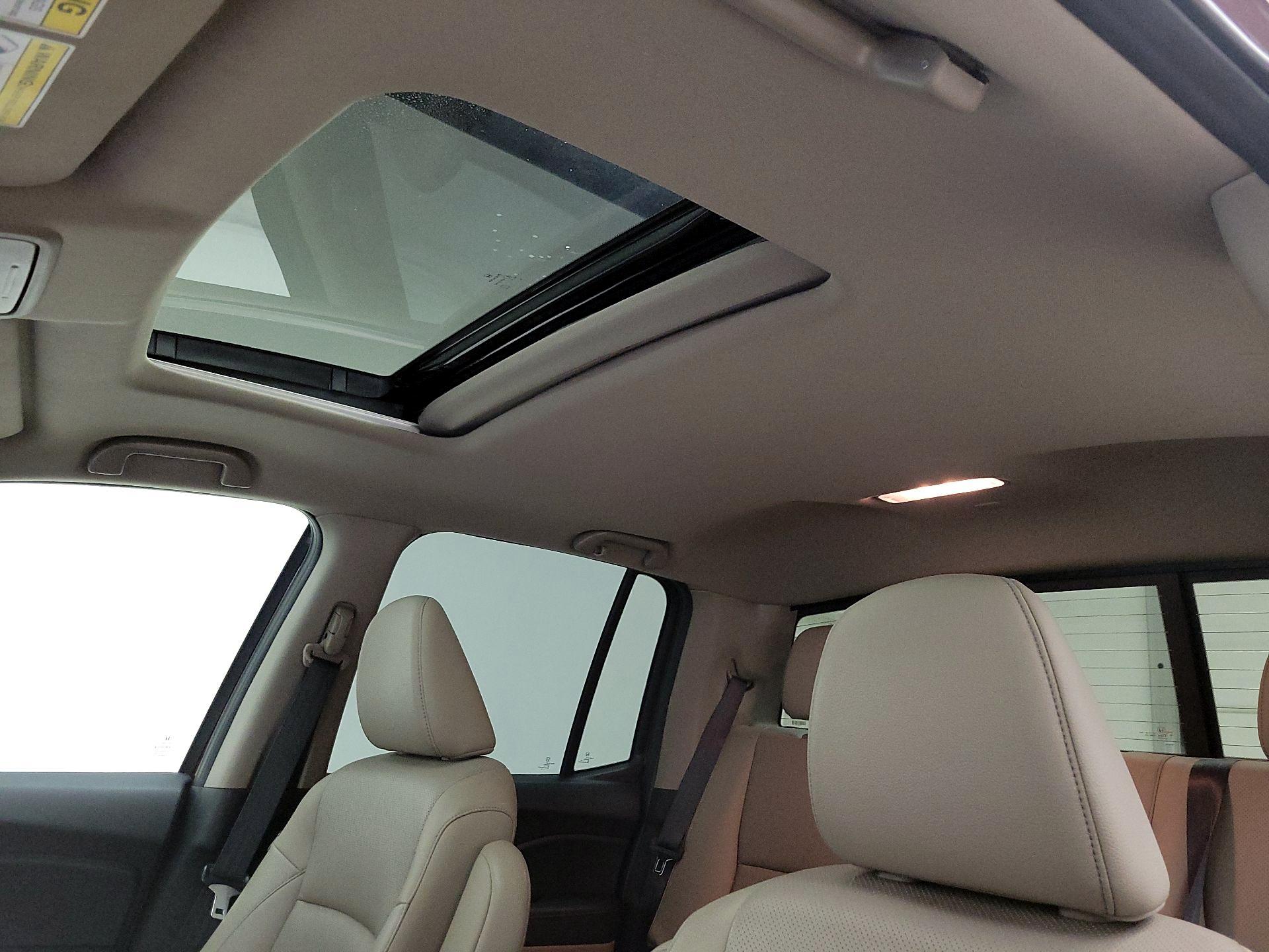 Thumbnail: 2017 Honda Ridgeline - 20