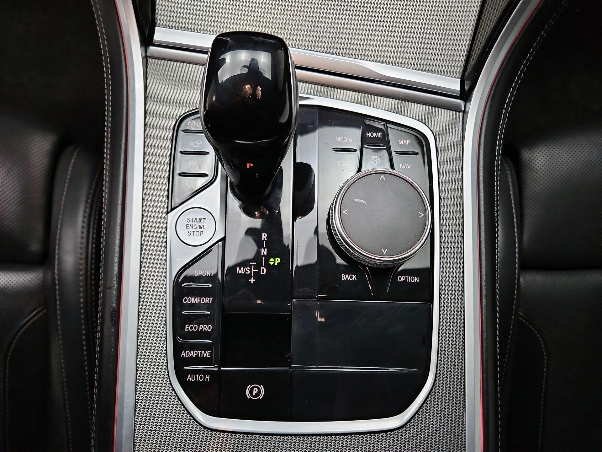 Thumbnail: 2023 BMW 8 Series - 18