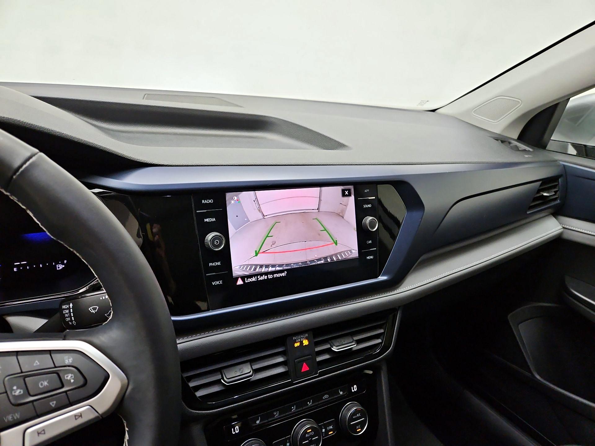 Thumbnail: 2024 Volkswagen Taos - 14