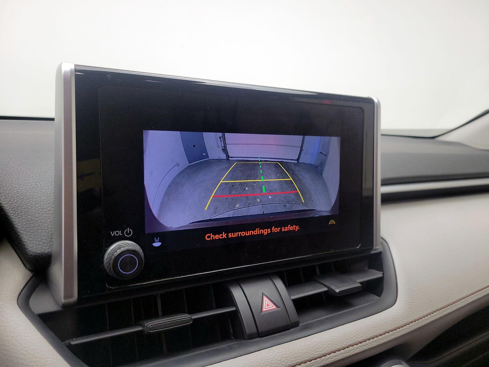 Thumbnail: 2024 Toyota RAV4 - 15