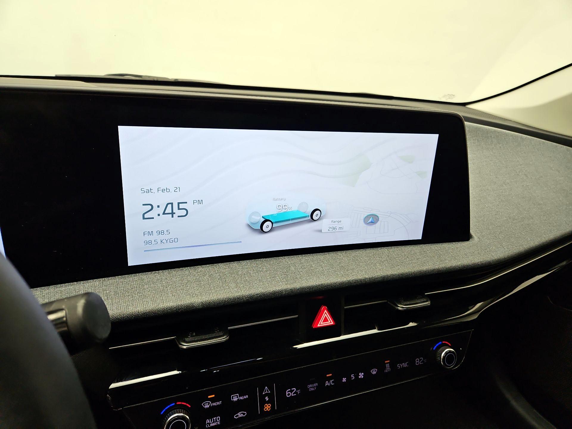 Thumbnail: 2024 Kia EV6 - 16