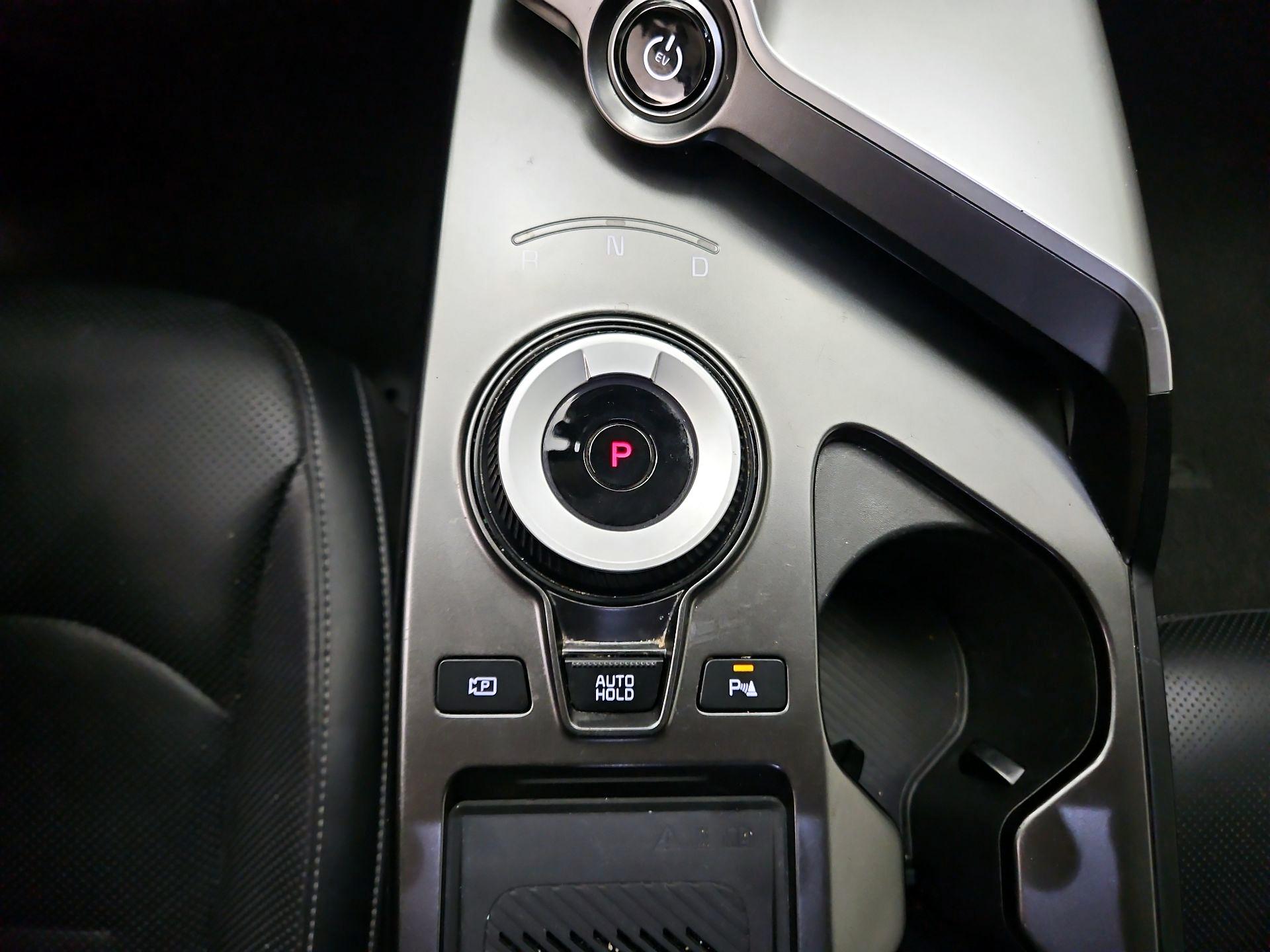 Thumbnail: 2024 Kia EV6 - 18