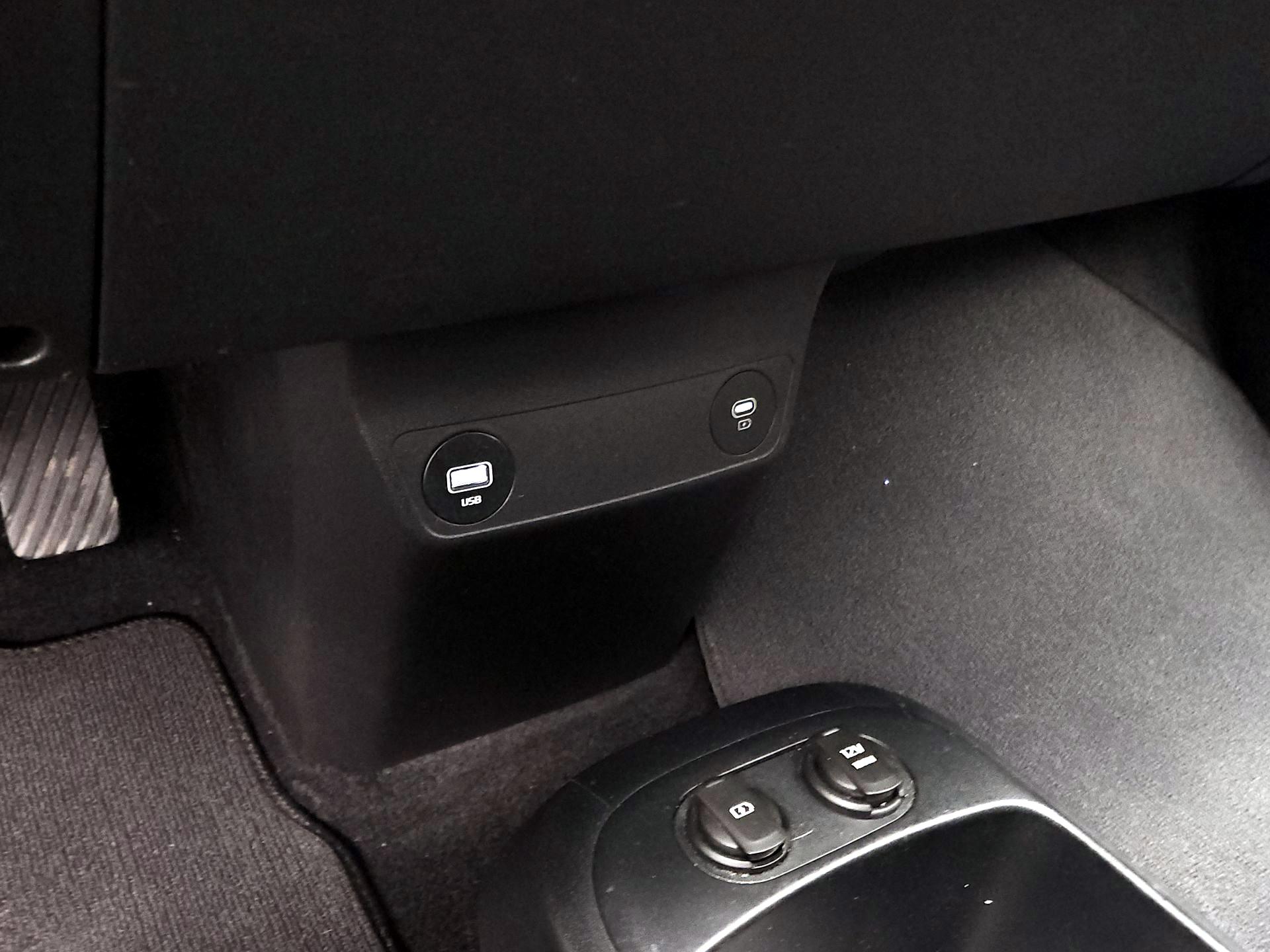 Thumbnail: 2024 Kia EV6 - 19