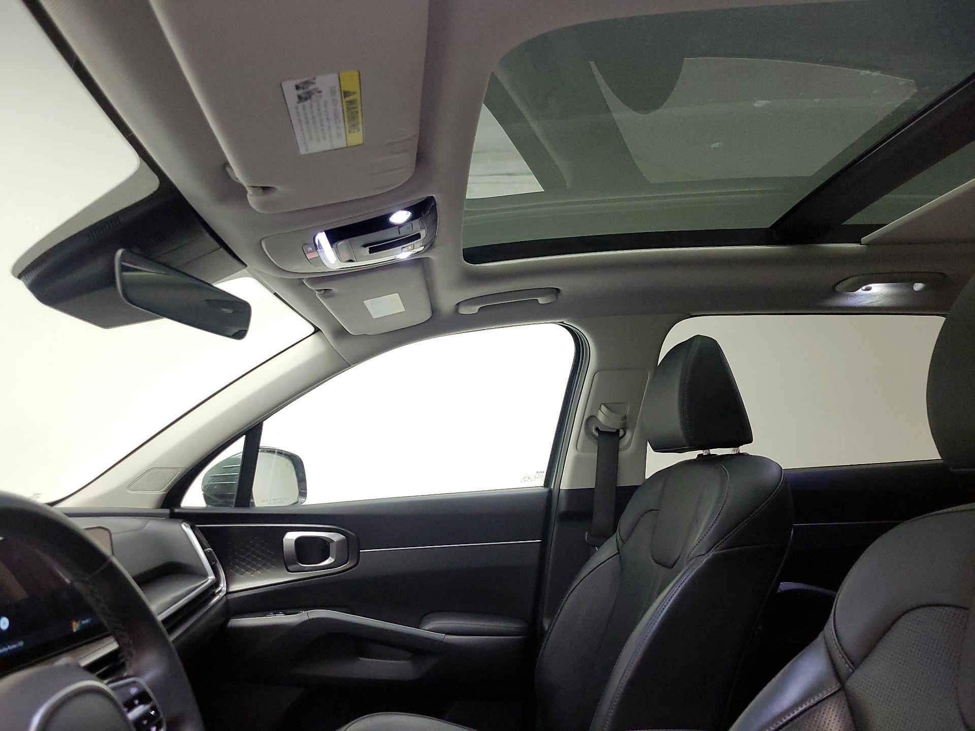 Thumbnail: 2025 Kia Sorento - 20
