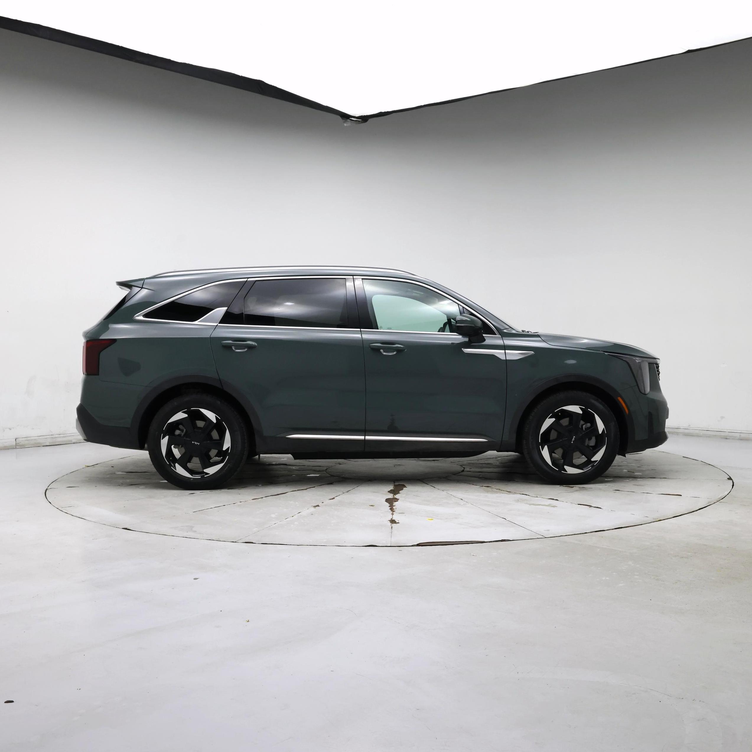 Thumbnail: 2025 Kia Sorento - 7