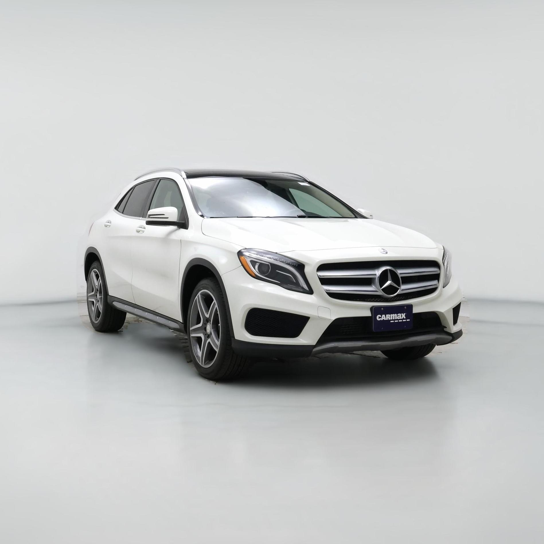 Thumbnail: 2015 Mercedes-Benz GLA - 1
