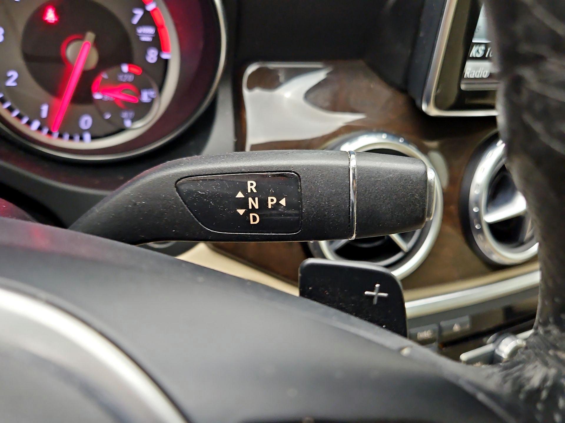 Thumbnail: 2015 Mercedes-Benz GLA - 18