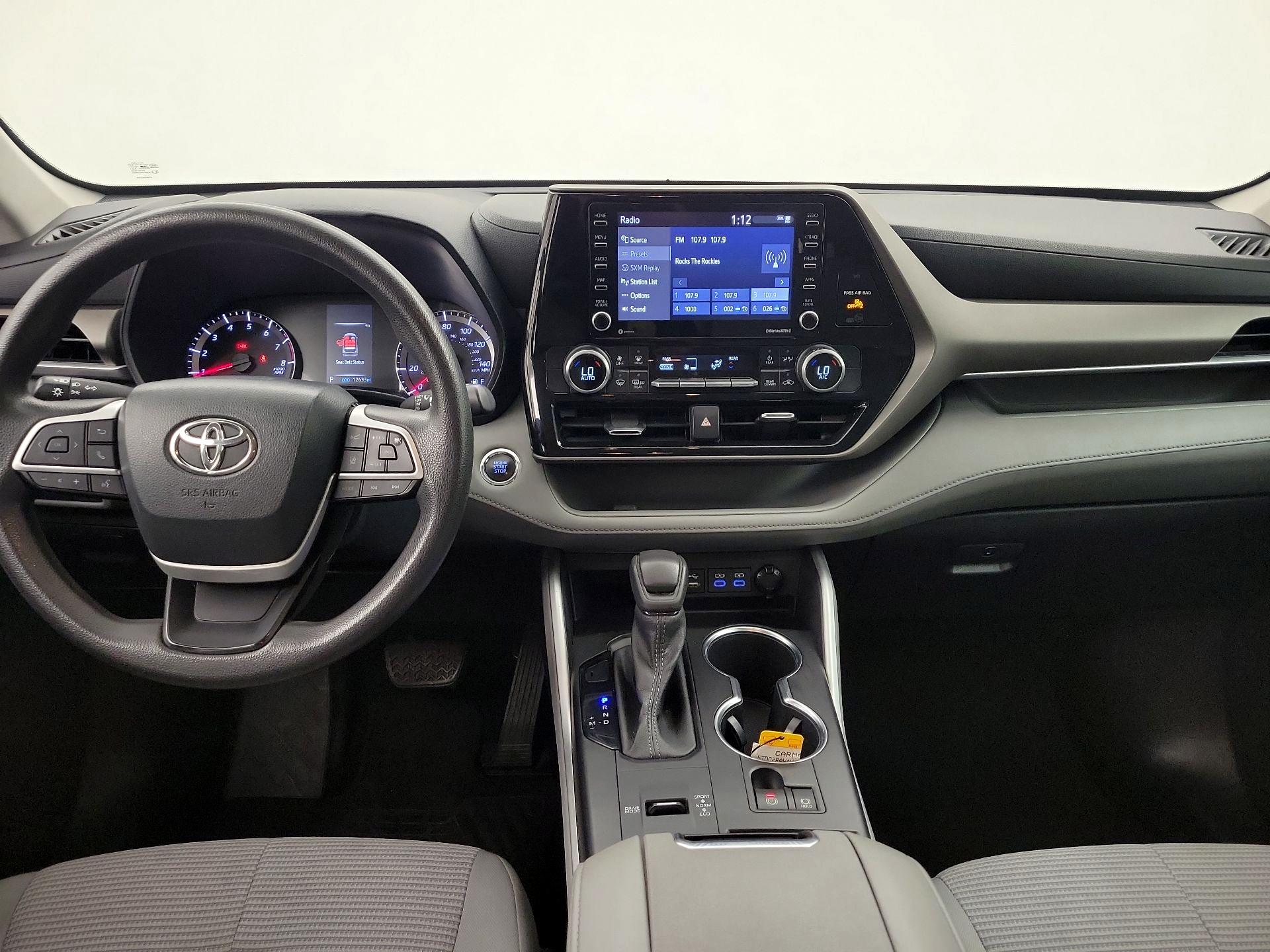 Thumbnail: 2022 Toyota Highlander - 9