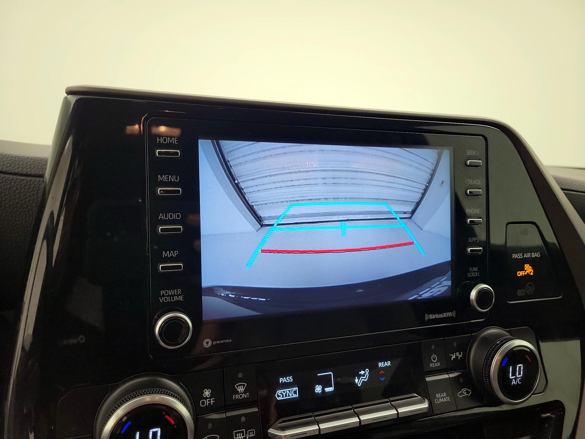 Thumbnail: 2022 Toyota Highlander - 14