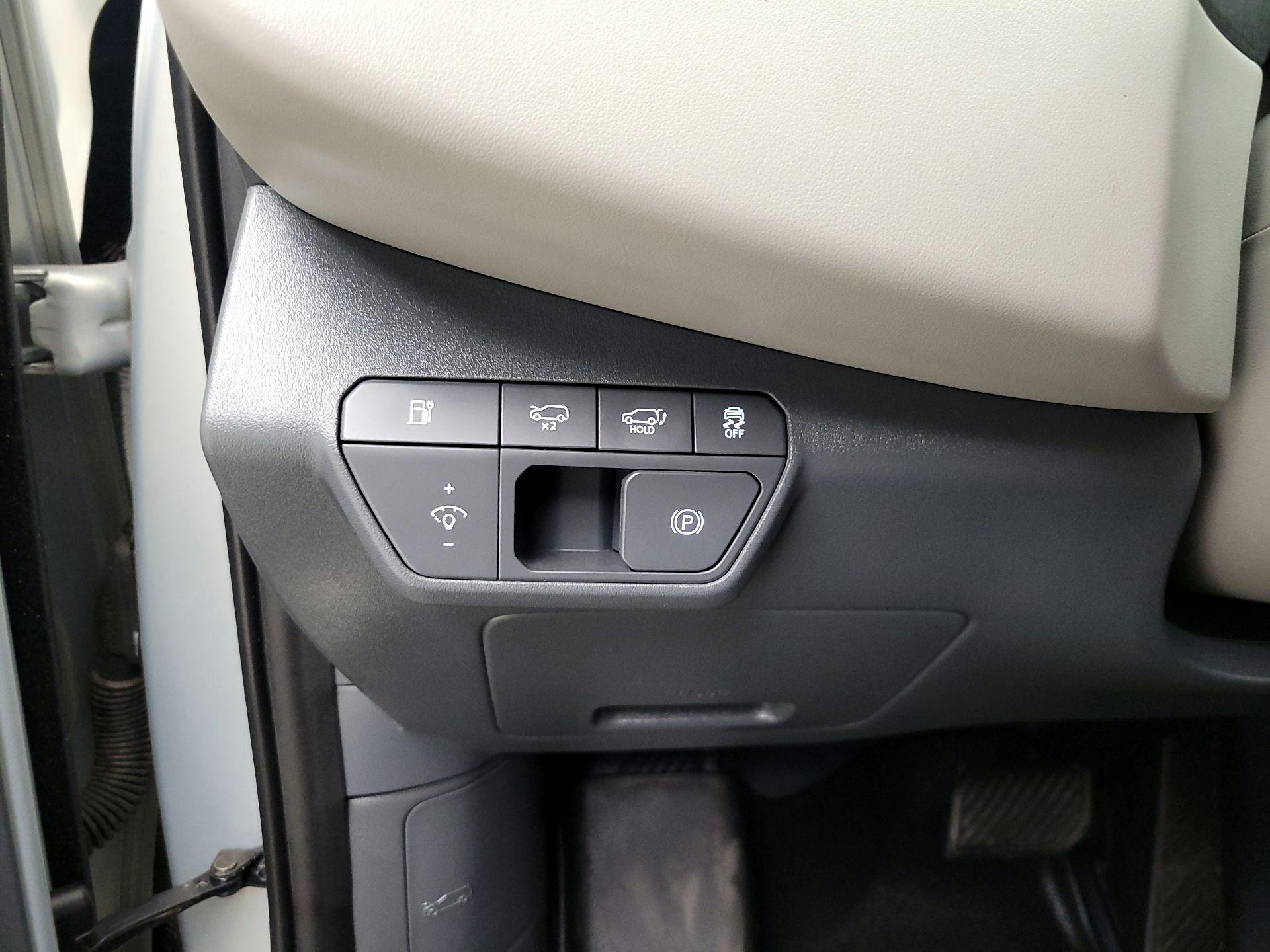 Thumbnail: 2024 Kia EV9 - 13