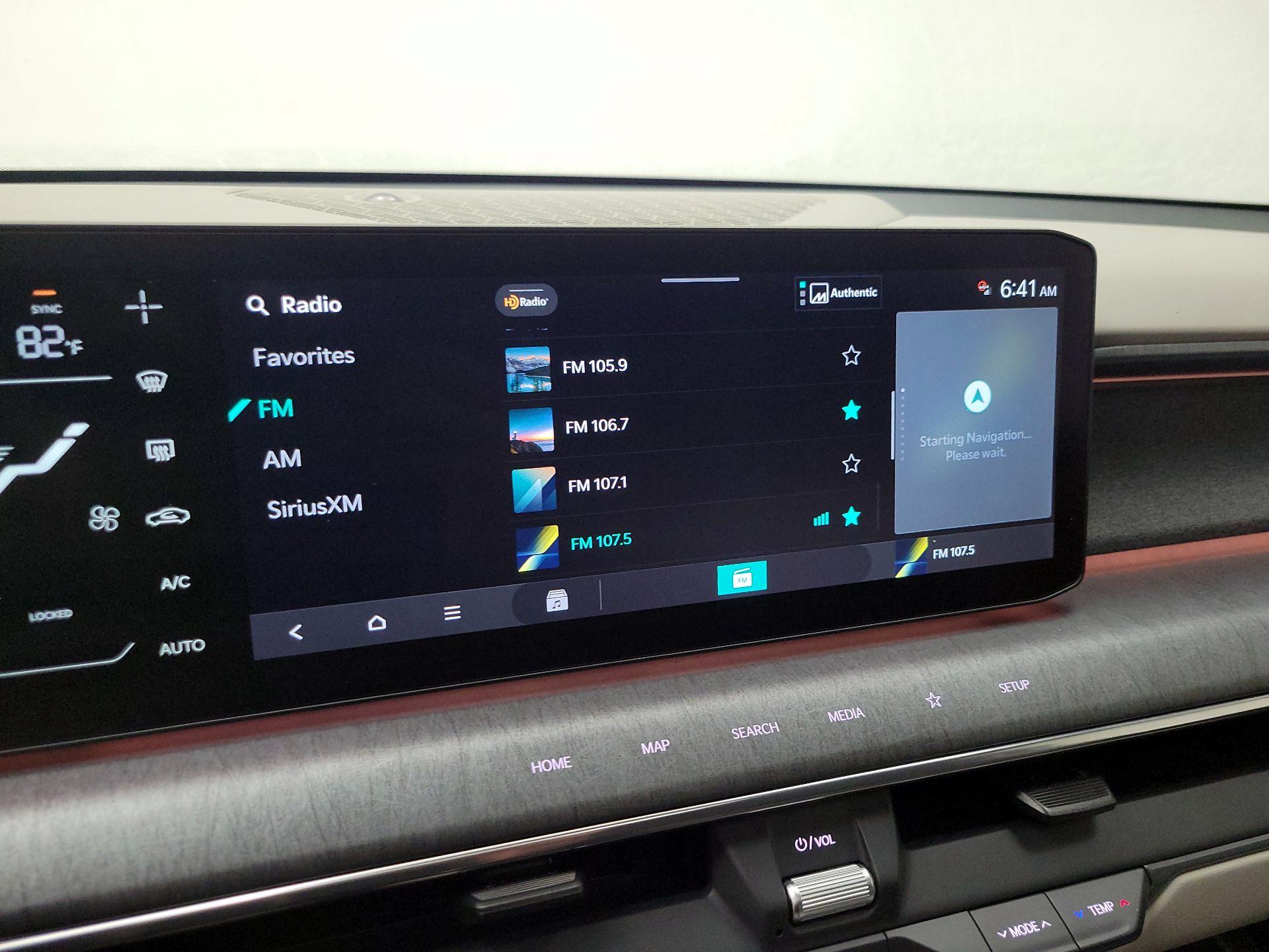 Thumbnail: 2024 Kia EV9 - 16