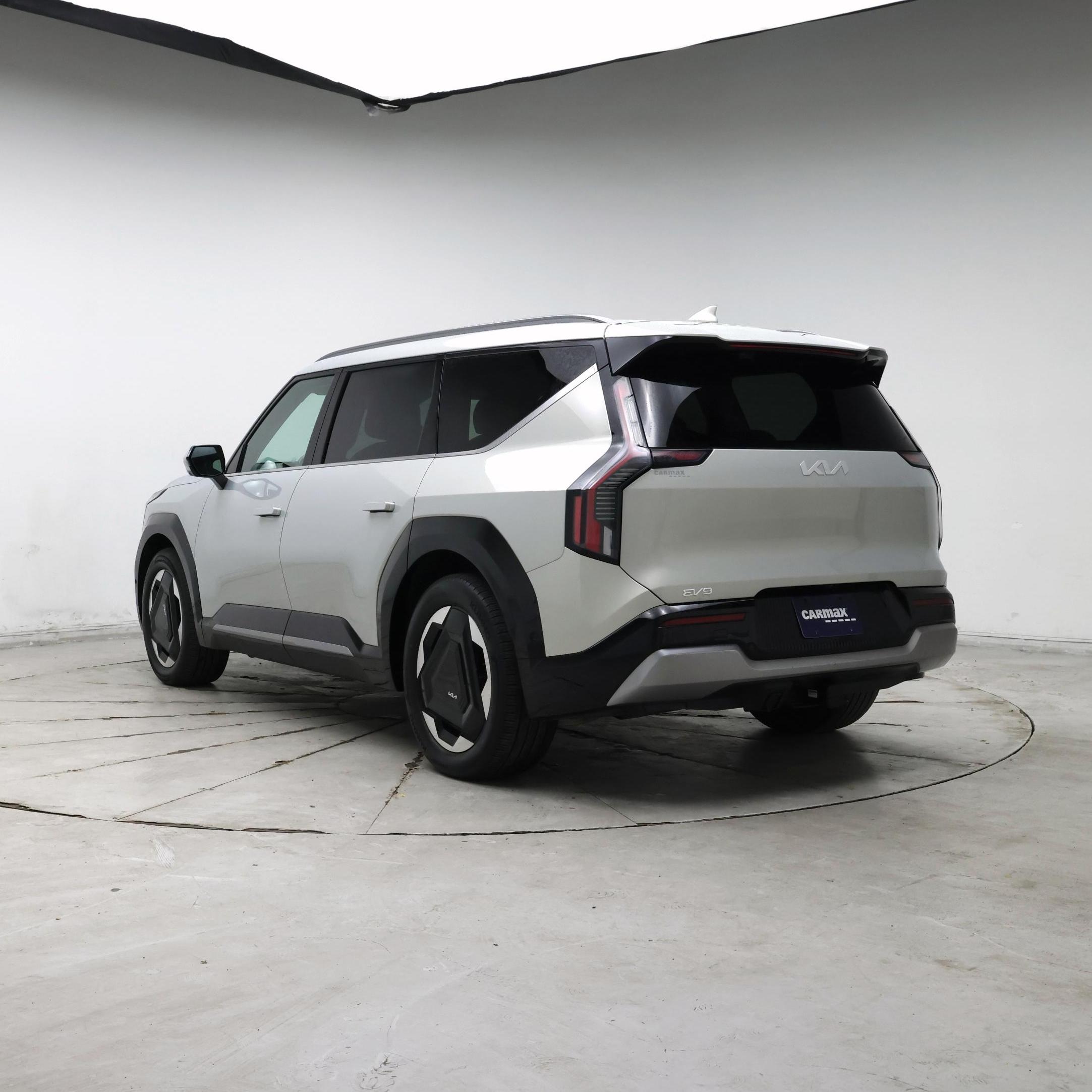 Thumbnail: 2024 Kia EV9 - 2