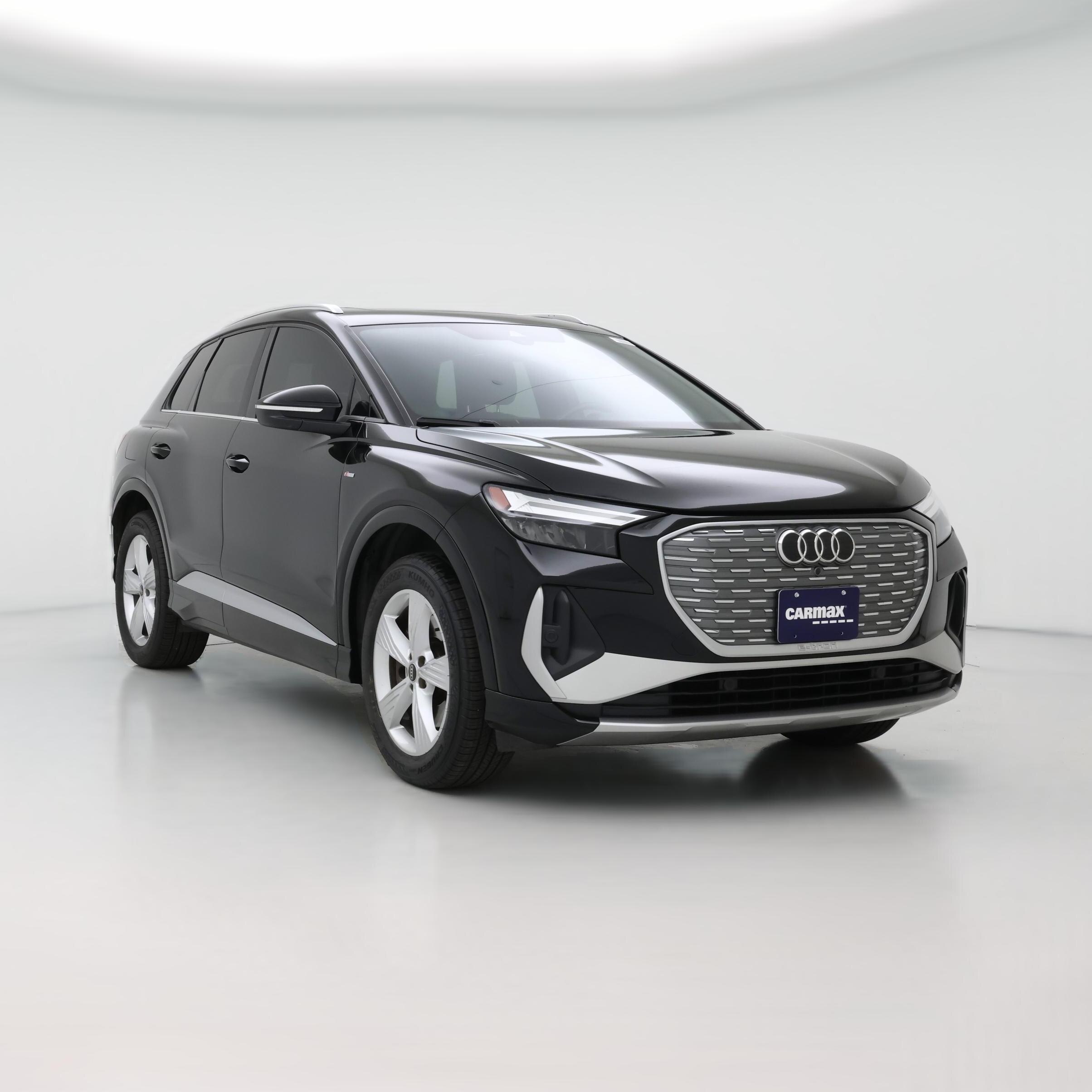 Thumbnail: 2023 Audi Q4 e-tron - 1
