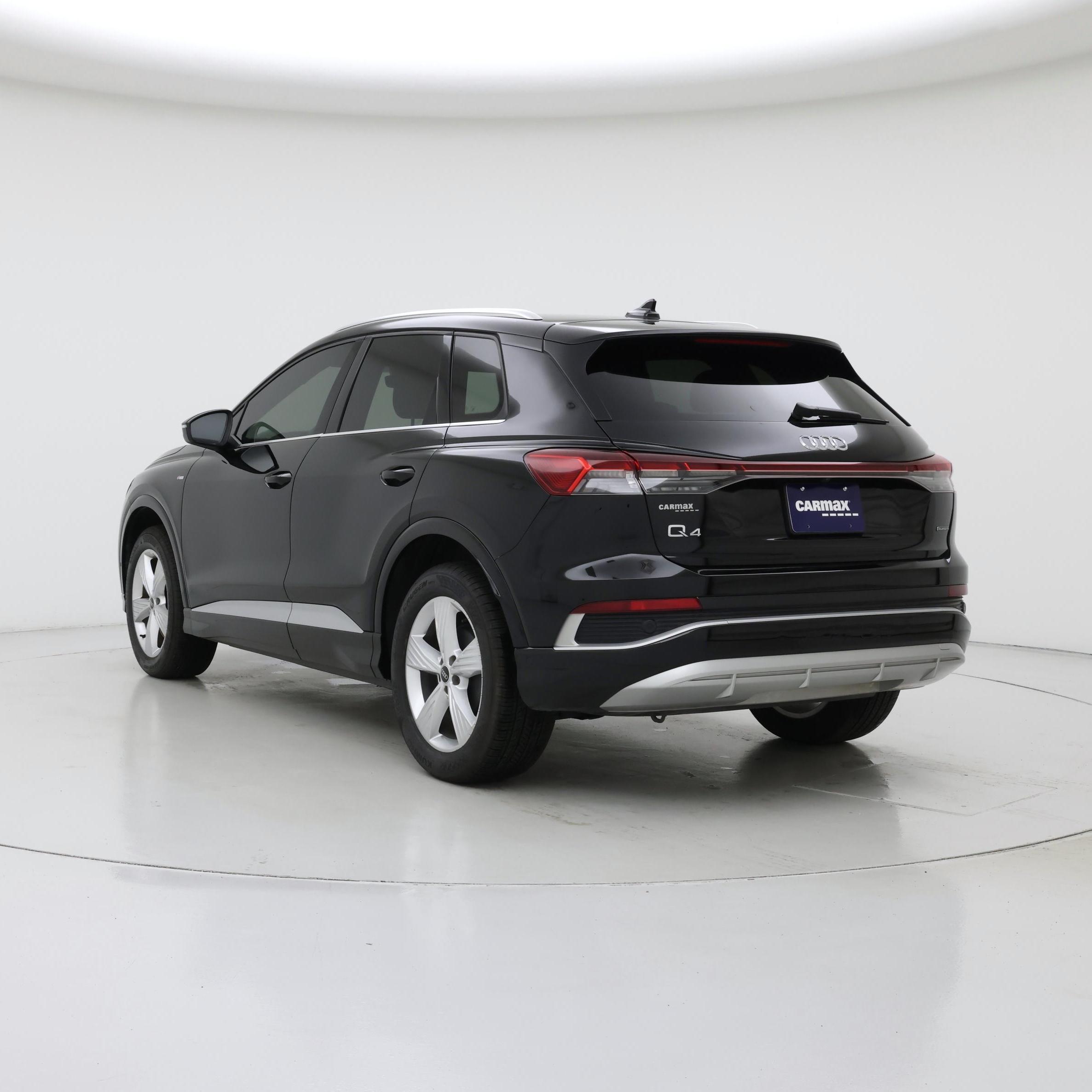 Thumbnail: 2023 Audi Q4 e-tron - 2