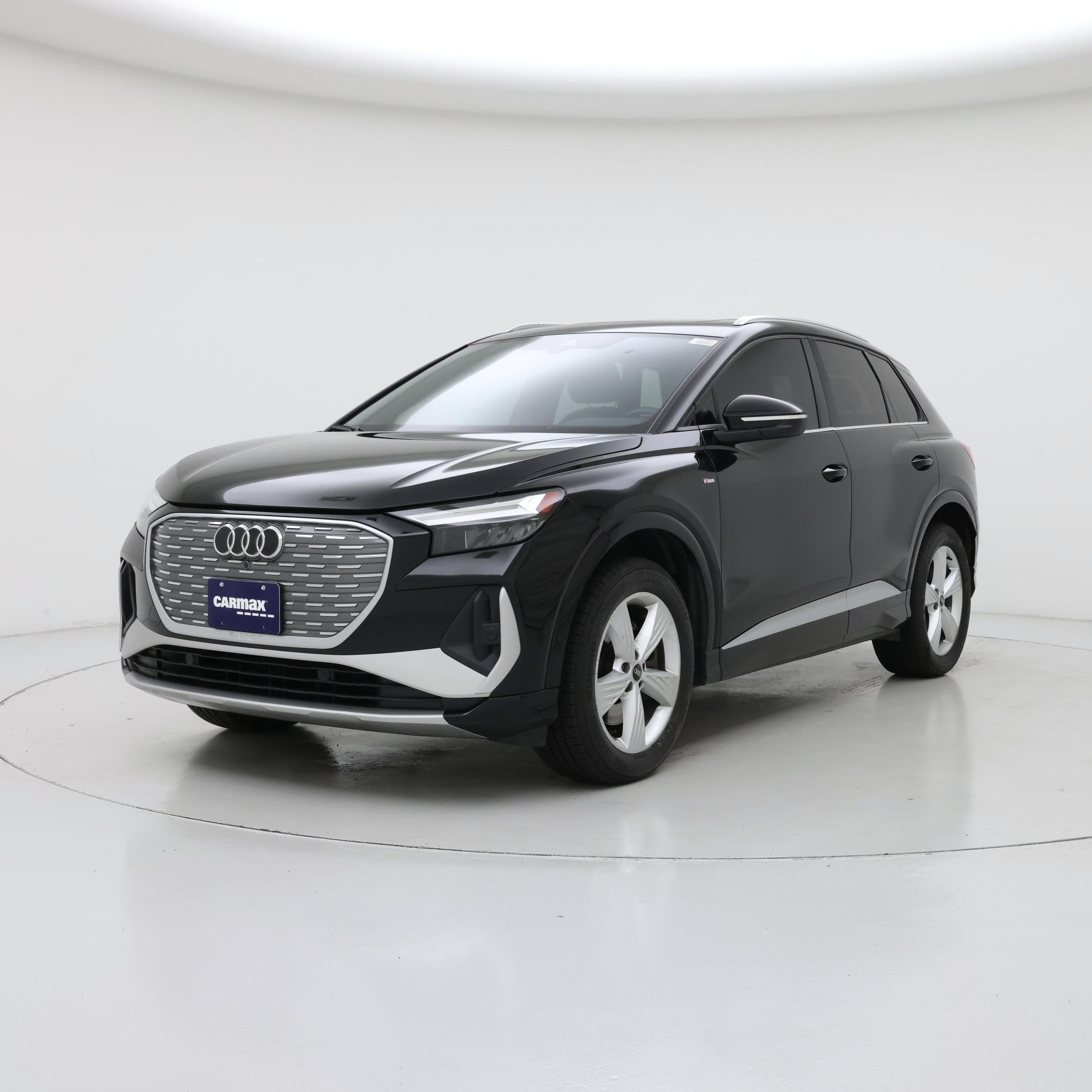 Thumbnail: 2023 Audi Q4 e-tron - 4
