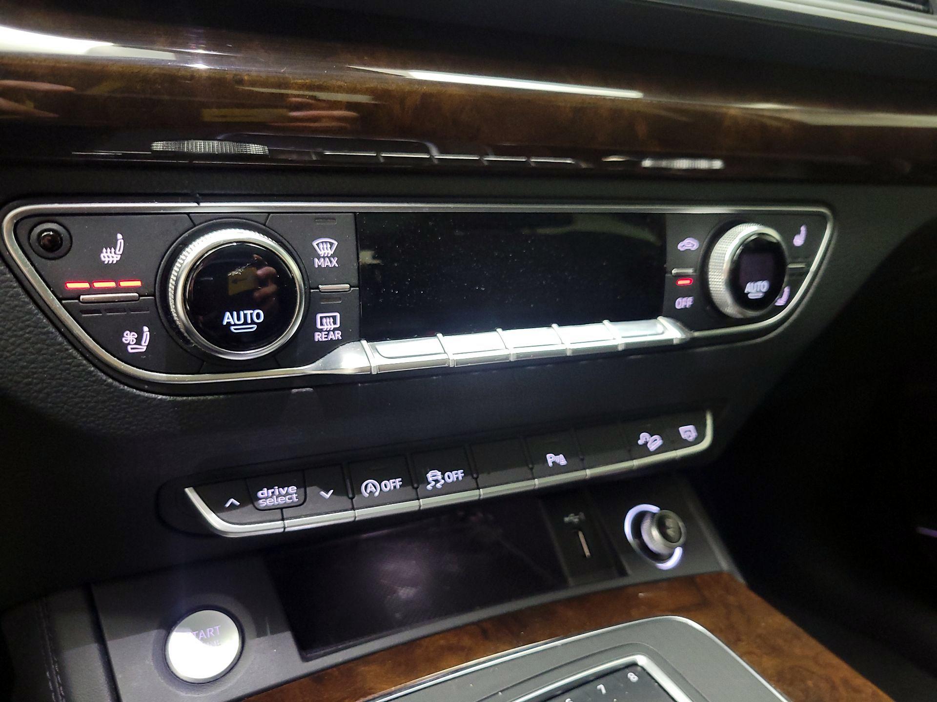 Thumbnail: 2019 Audi Q5 - 17