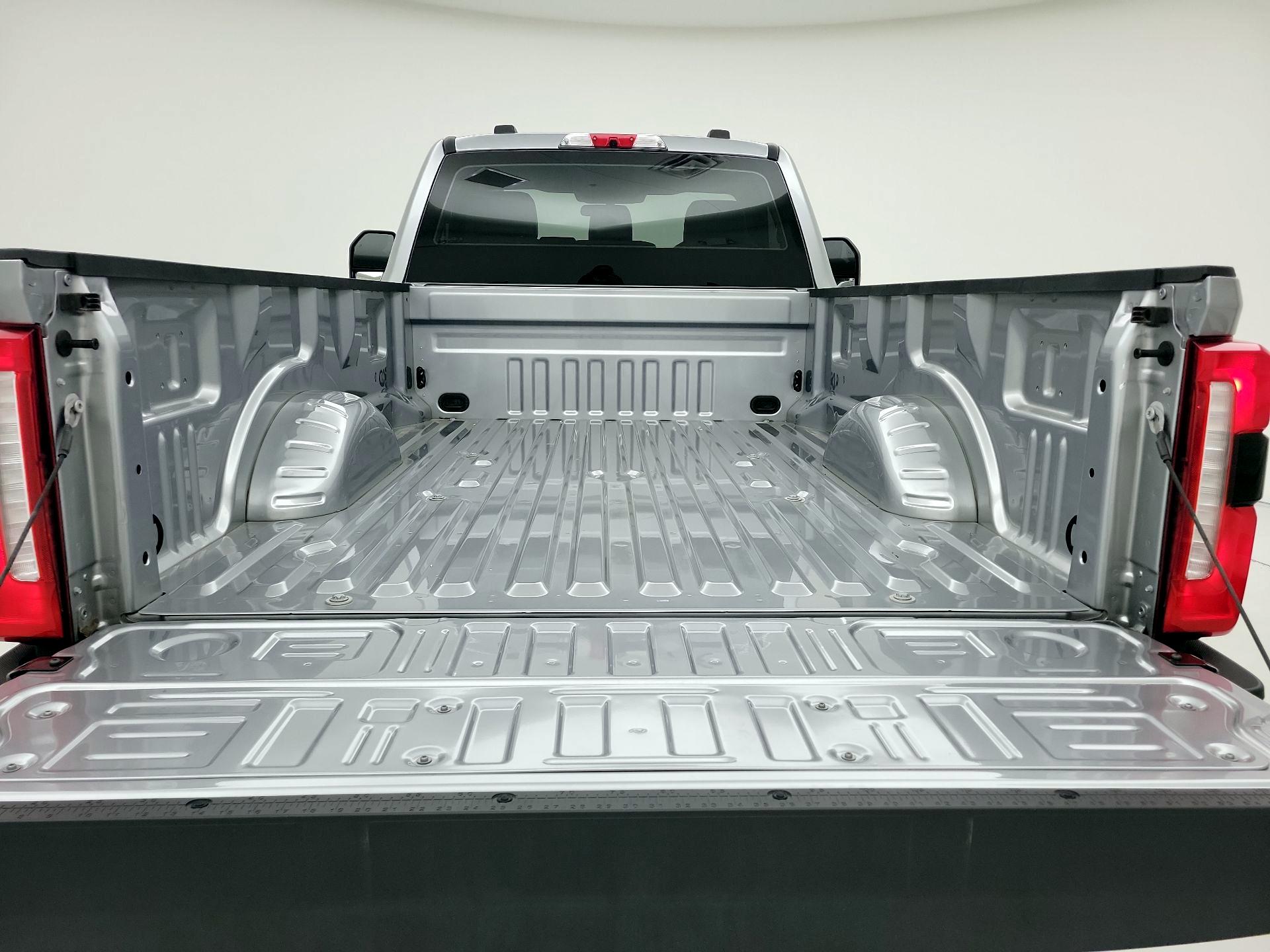 Thumbnail: 2024 Ford F-350 - 19