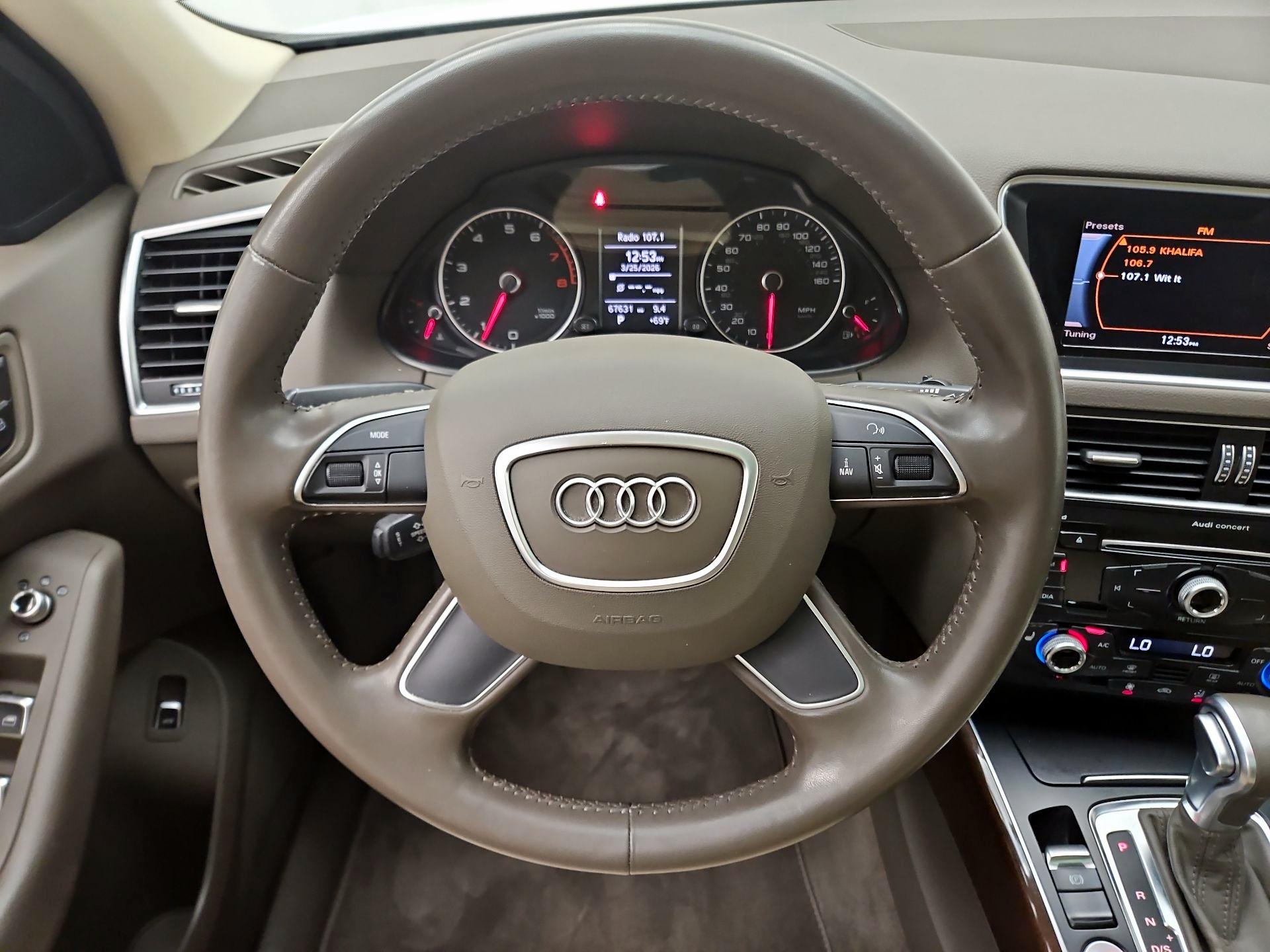 Thumbnail: 2016 Audi Q5 - 10