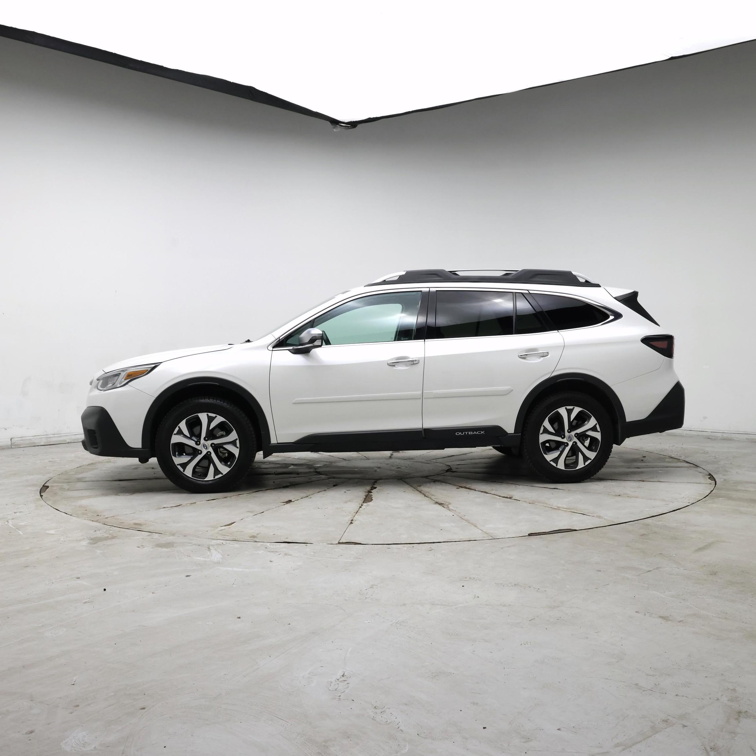 Thumbnail: 2020 Subaru Outback - 3