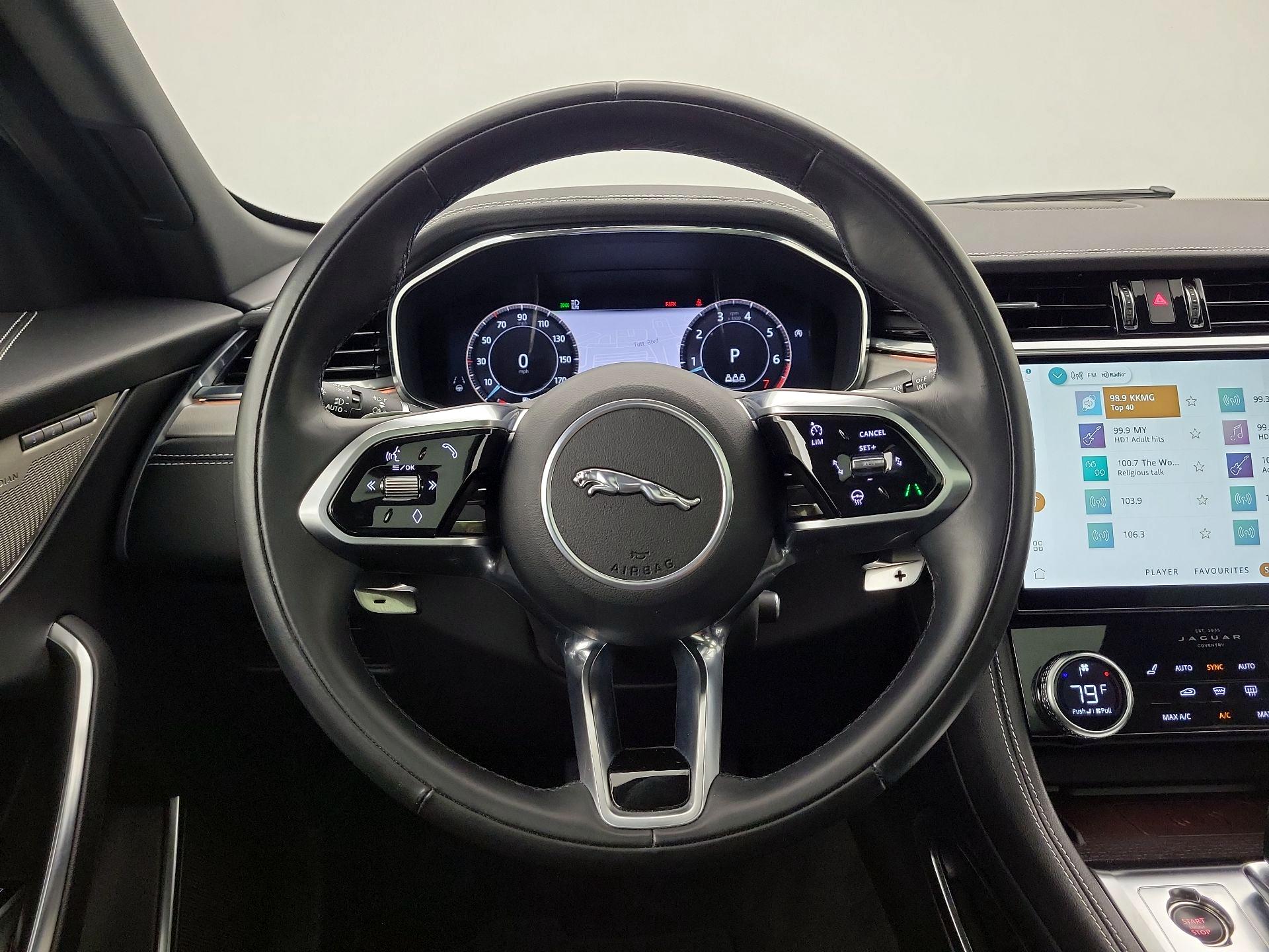 Thumbnail: 2024 Jaguar F-Pace - 10