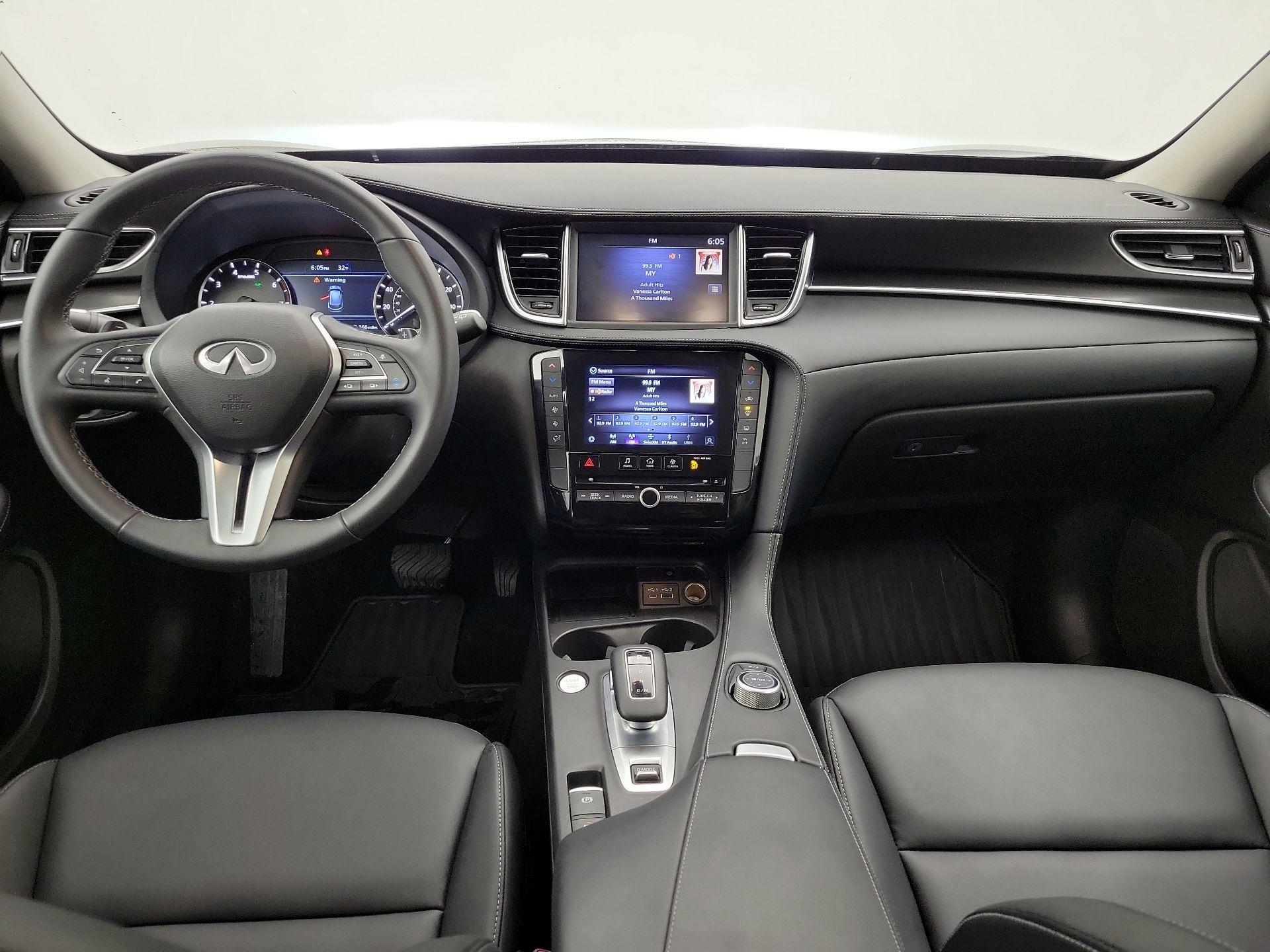 Thumbnail: 2025 INFINITI QX50 - 9