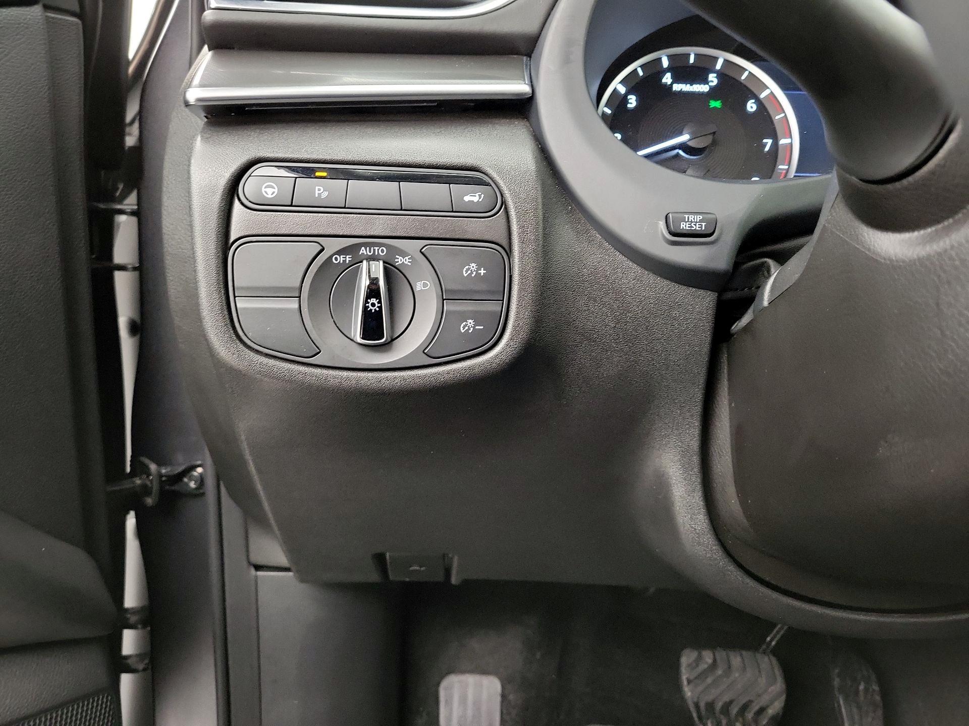 Thumbnail: 2025 INFINITI QX50 - 13