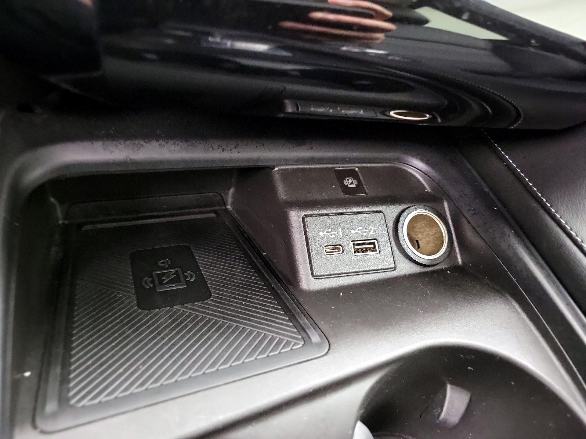 Thumbnail: 2025 INFINITI QX50 - 18