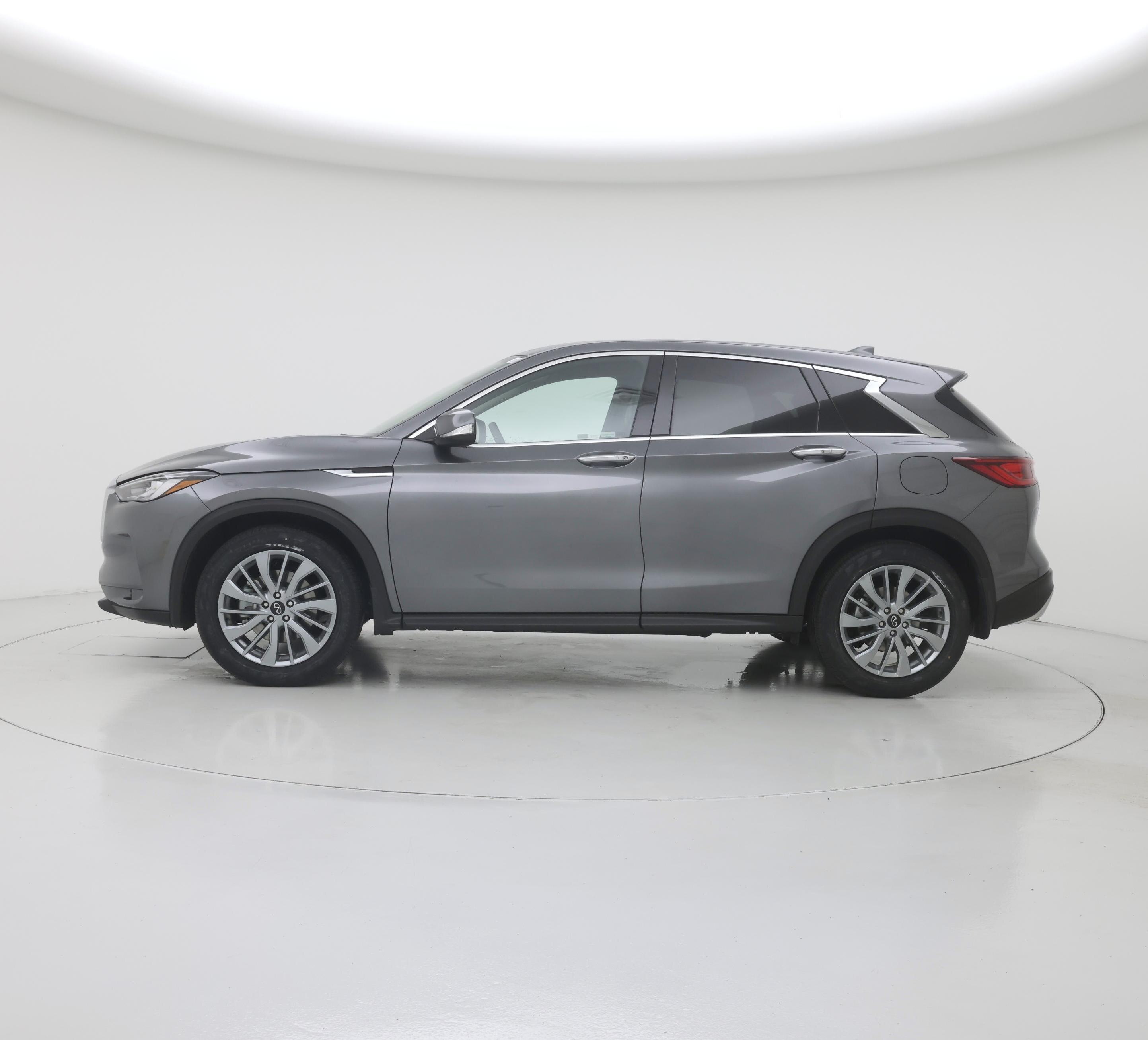 Thumbnail: 2025 INFINITI QX50 - 3