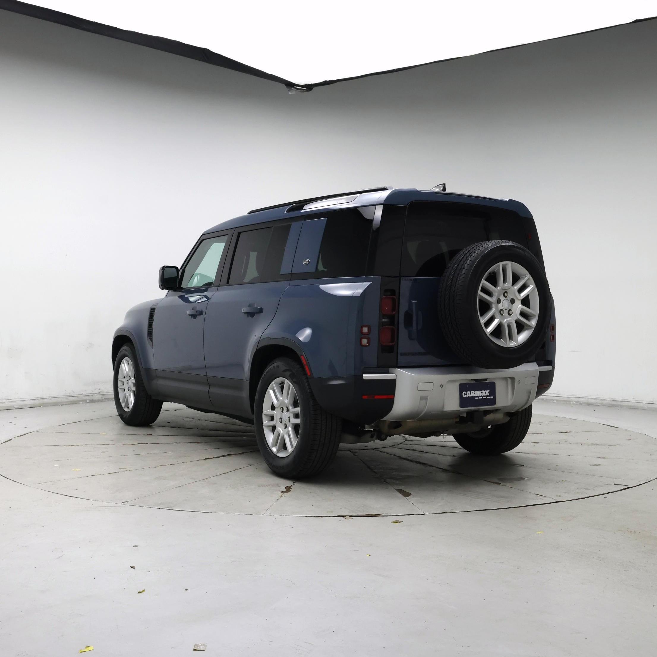 Thumbnail: 2023 Land Rover Defender - 2