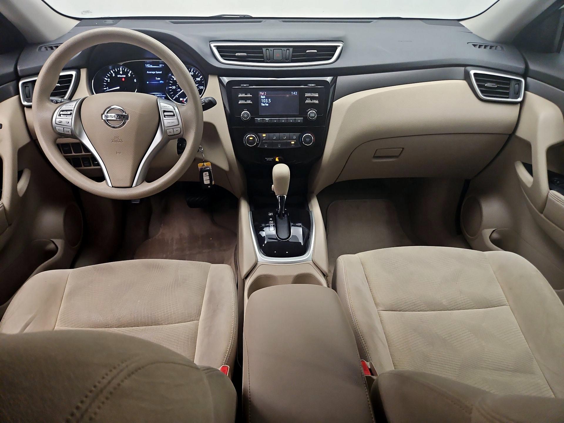 Thumbnail: 2015 Nissan Rogue - 9