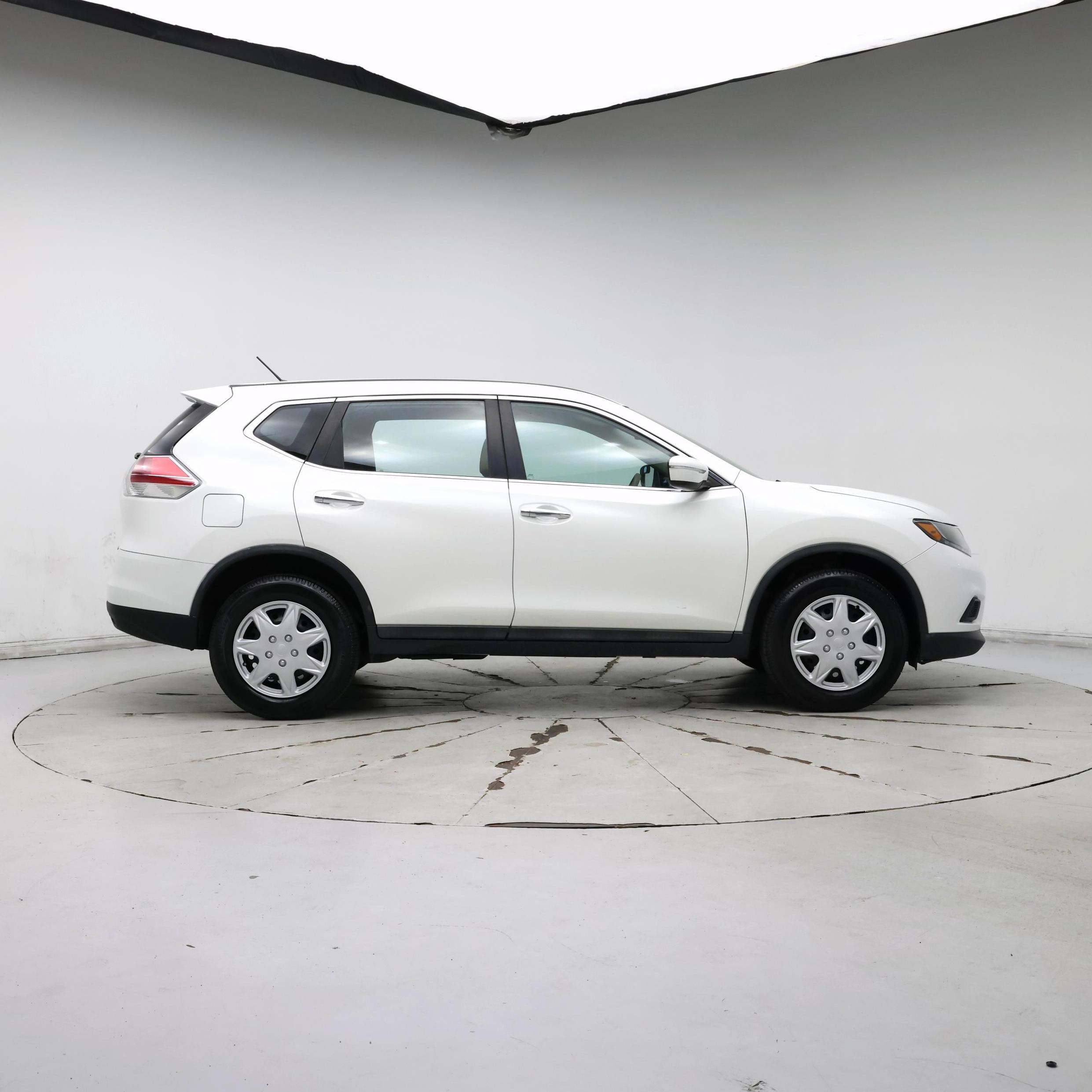 Thumbnail: 2015 Nissan Rogue - 7