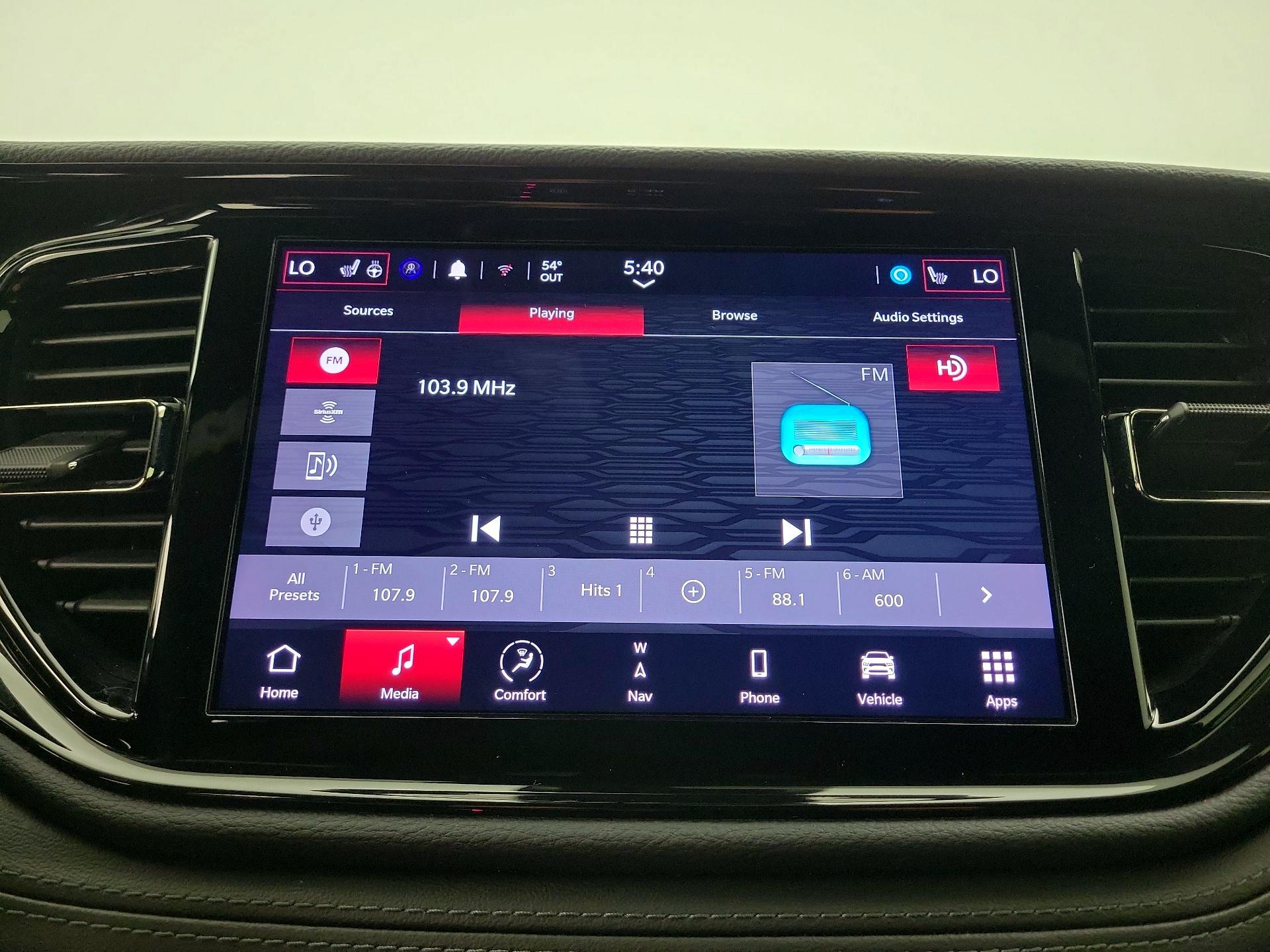 Thumbnail: 2022 Dodge Durango - 15