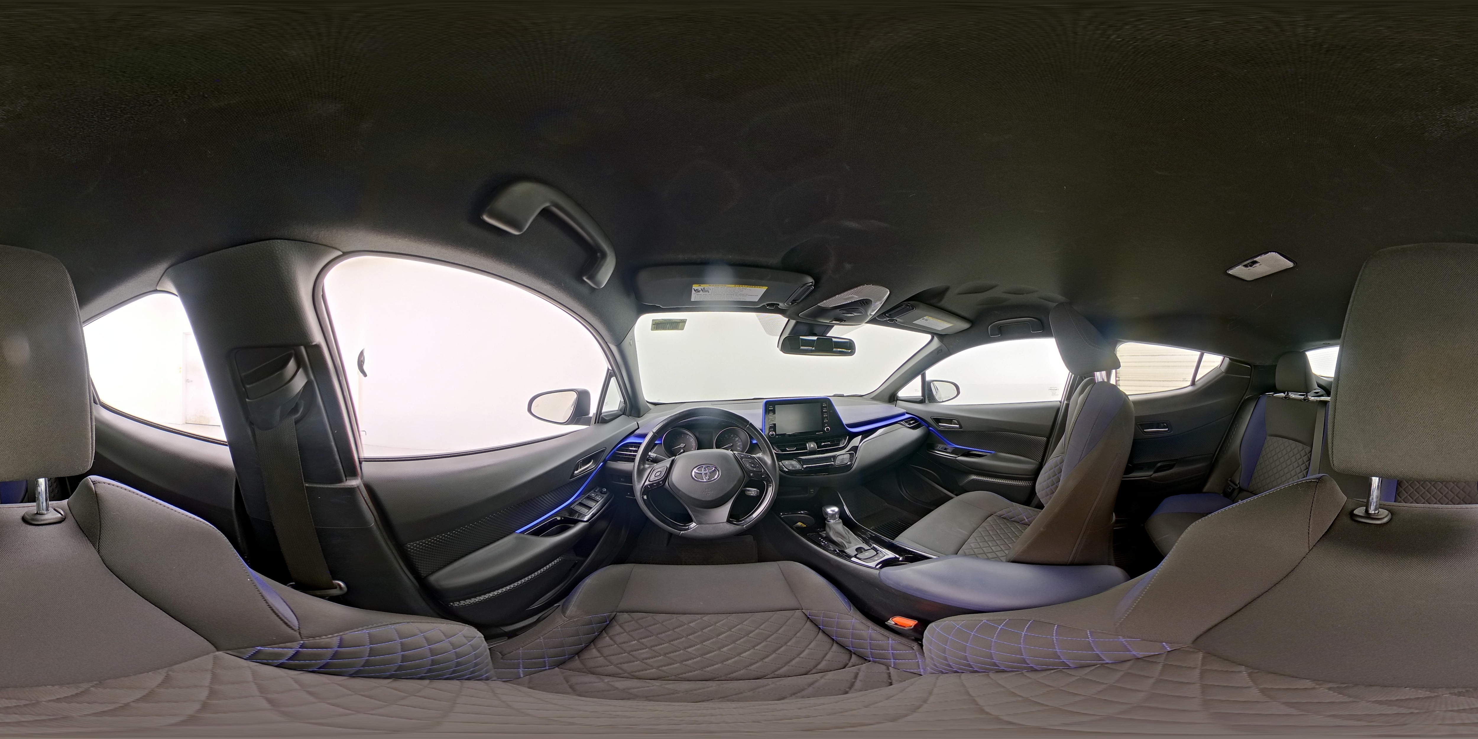 2022 Toyota C-HR XLE - Photo 26
