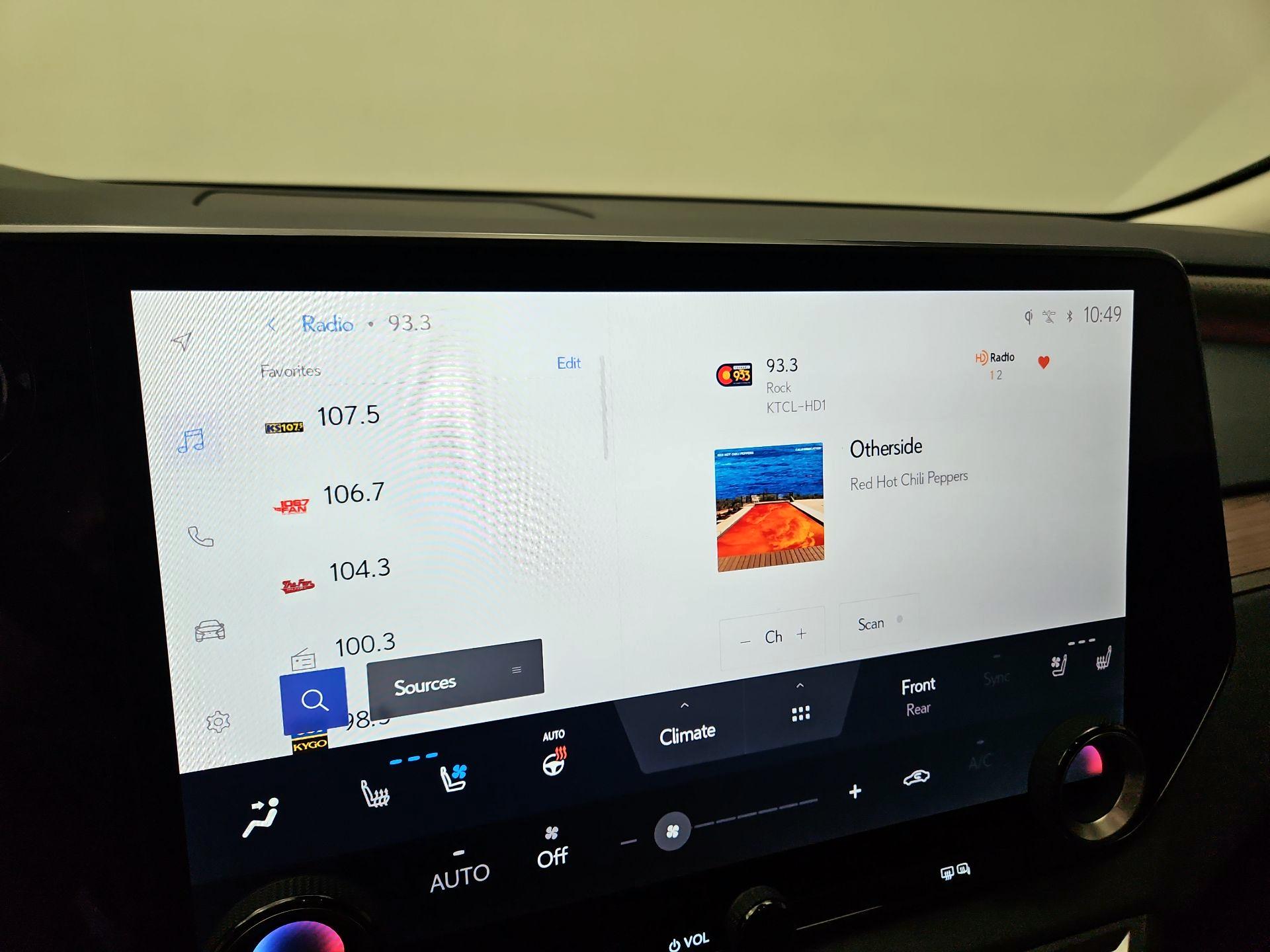 Thumbnail: 2023 Lexus RX - 15