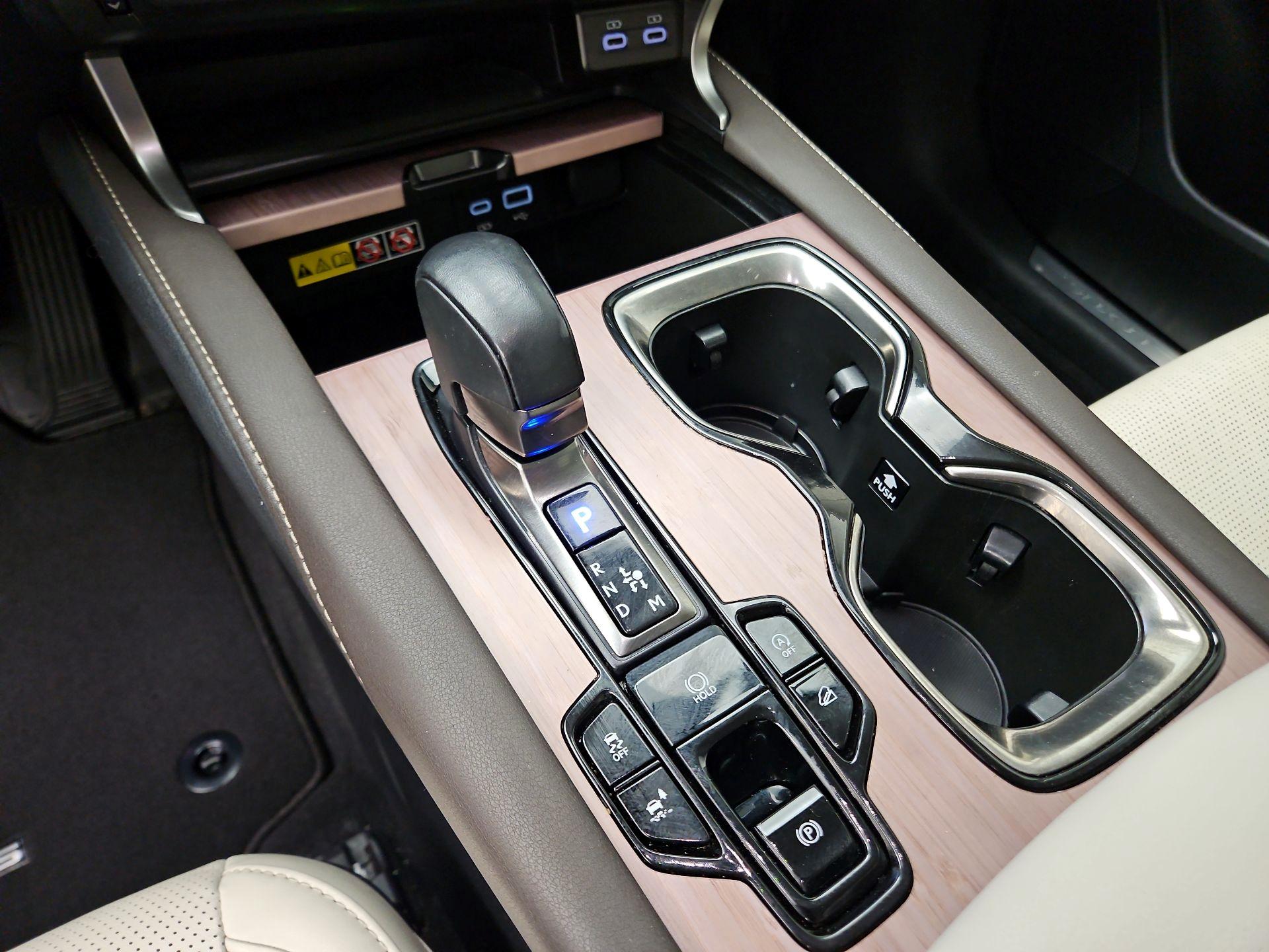 Thumbnail: 2023 Lexus RX - 17