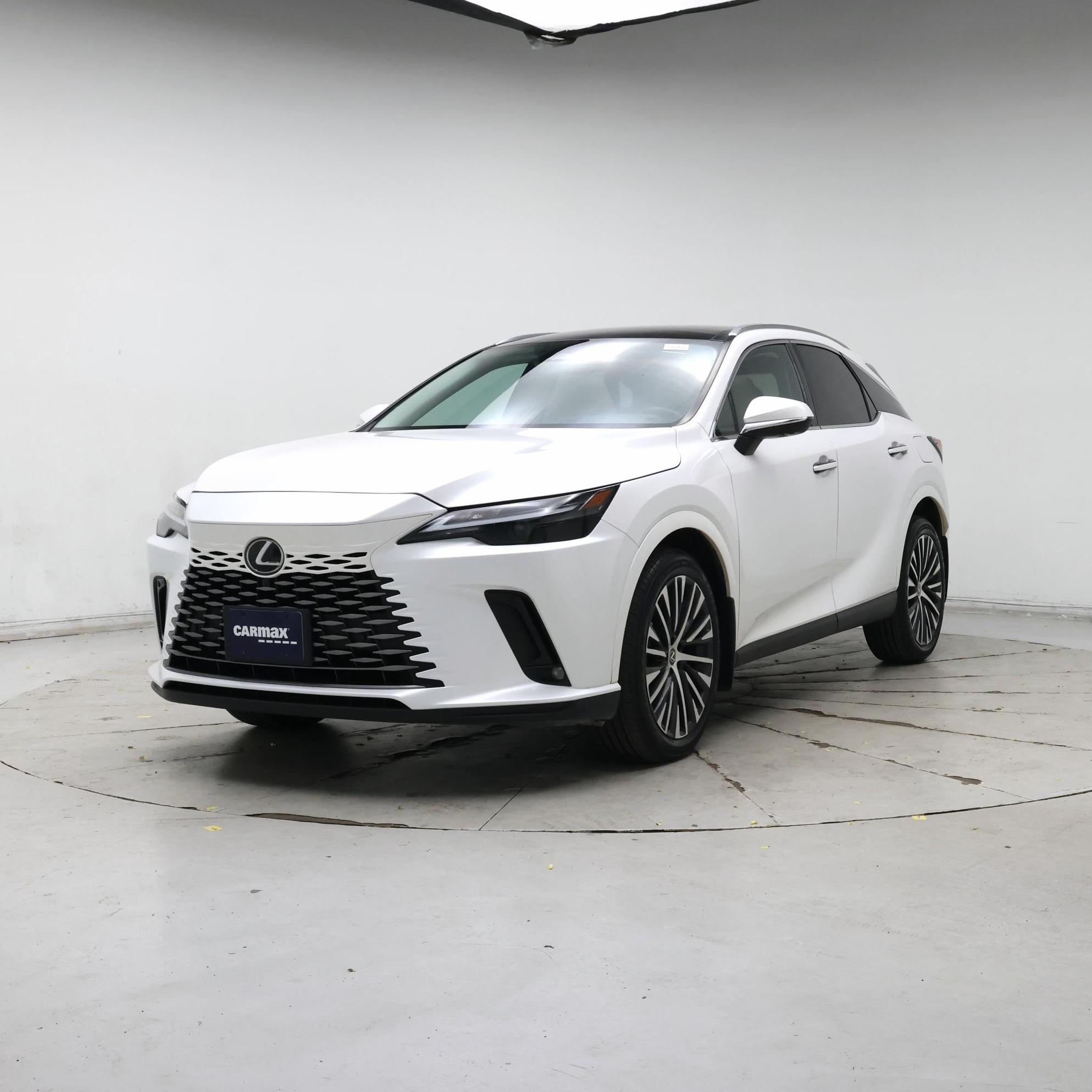 Thumbnail: 2023 Lexus RX - 4