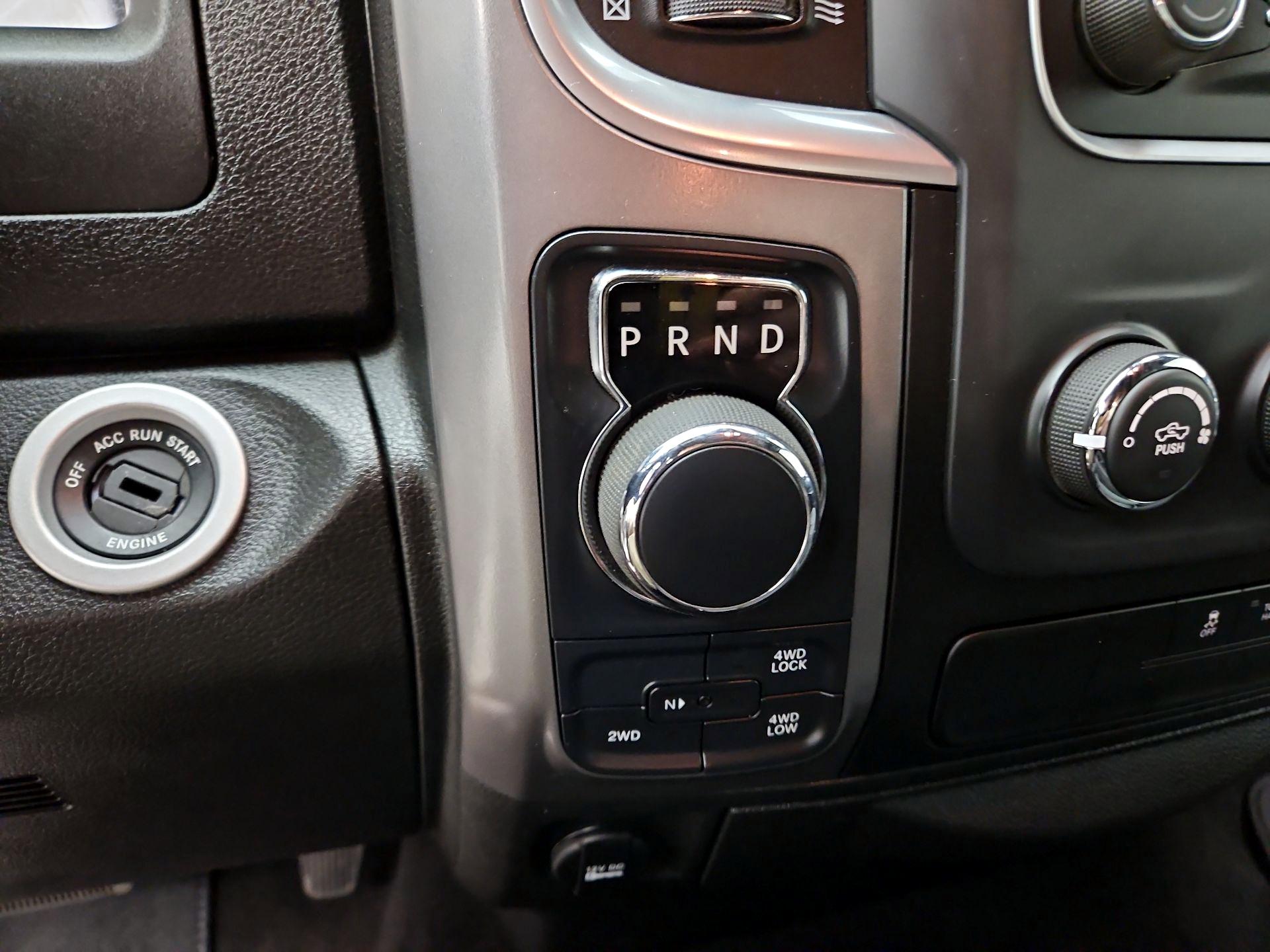 Thumbnail: 2024 RAM 1500 Classic - 17