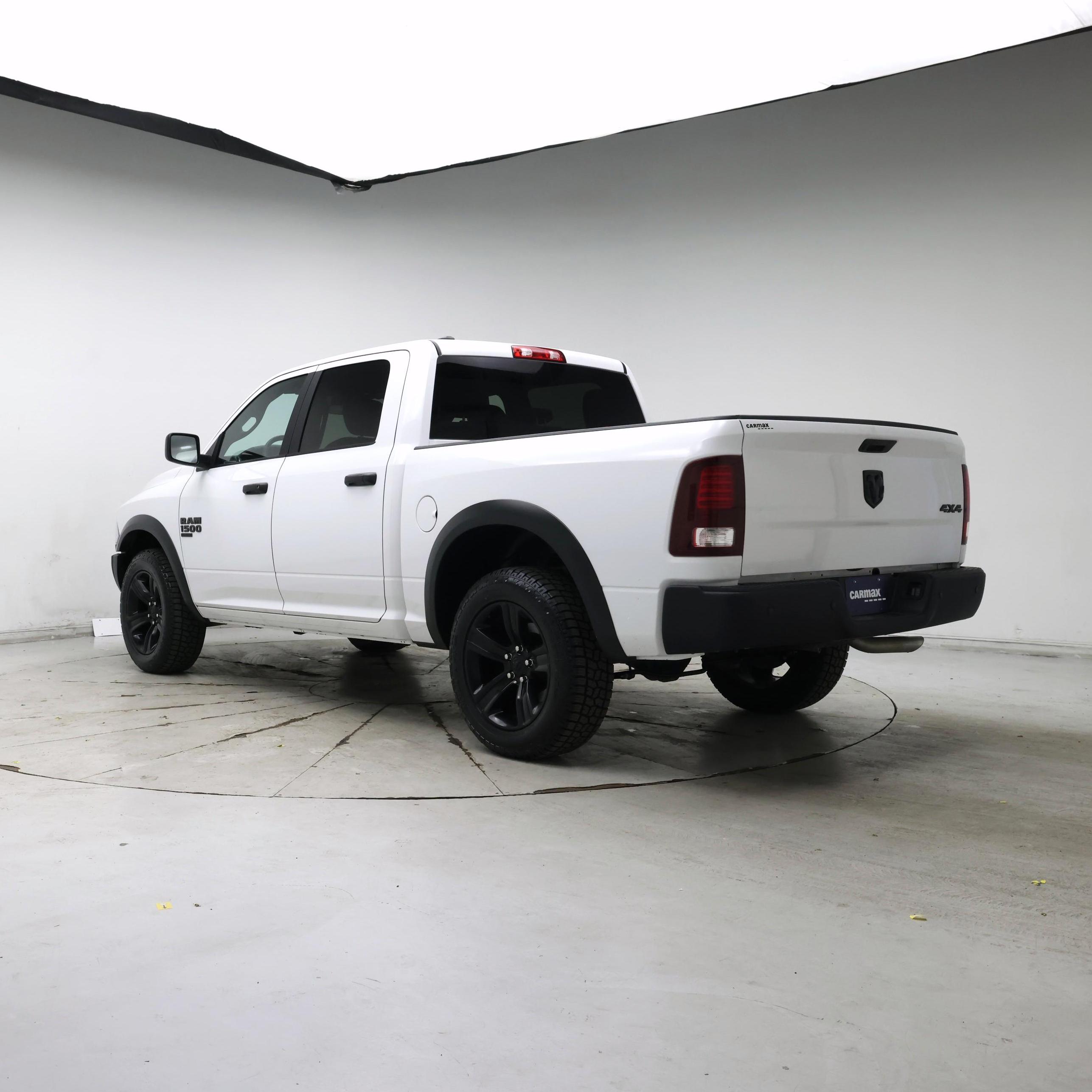 Thumbnail: 2024 RAM 1500 Classic - 2