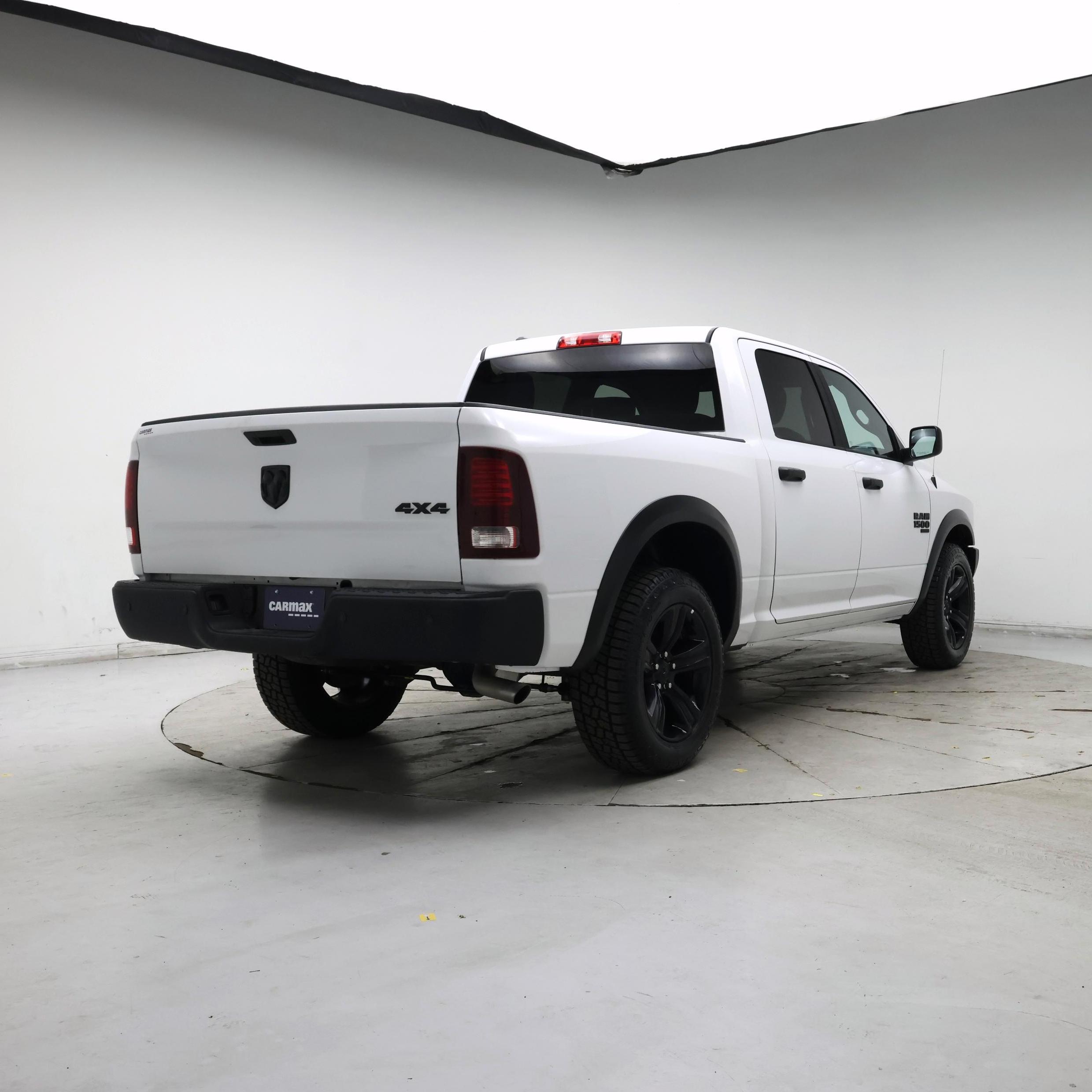 Thumbnail: 2024 RAM 1500 Classic - 8