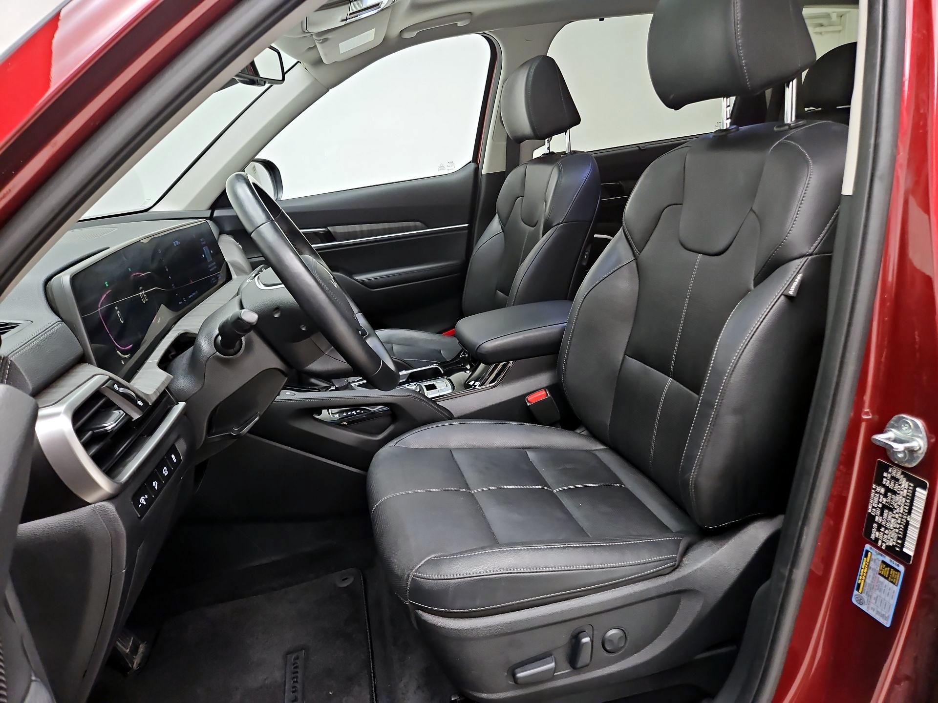 Thumbnail: 2024 Kia Telluride - 11