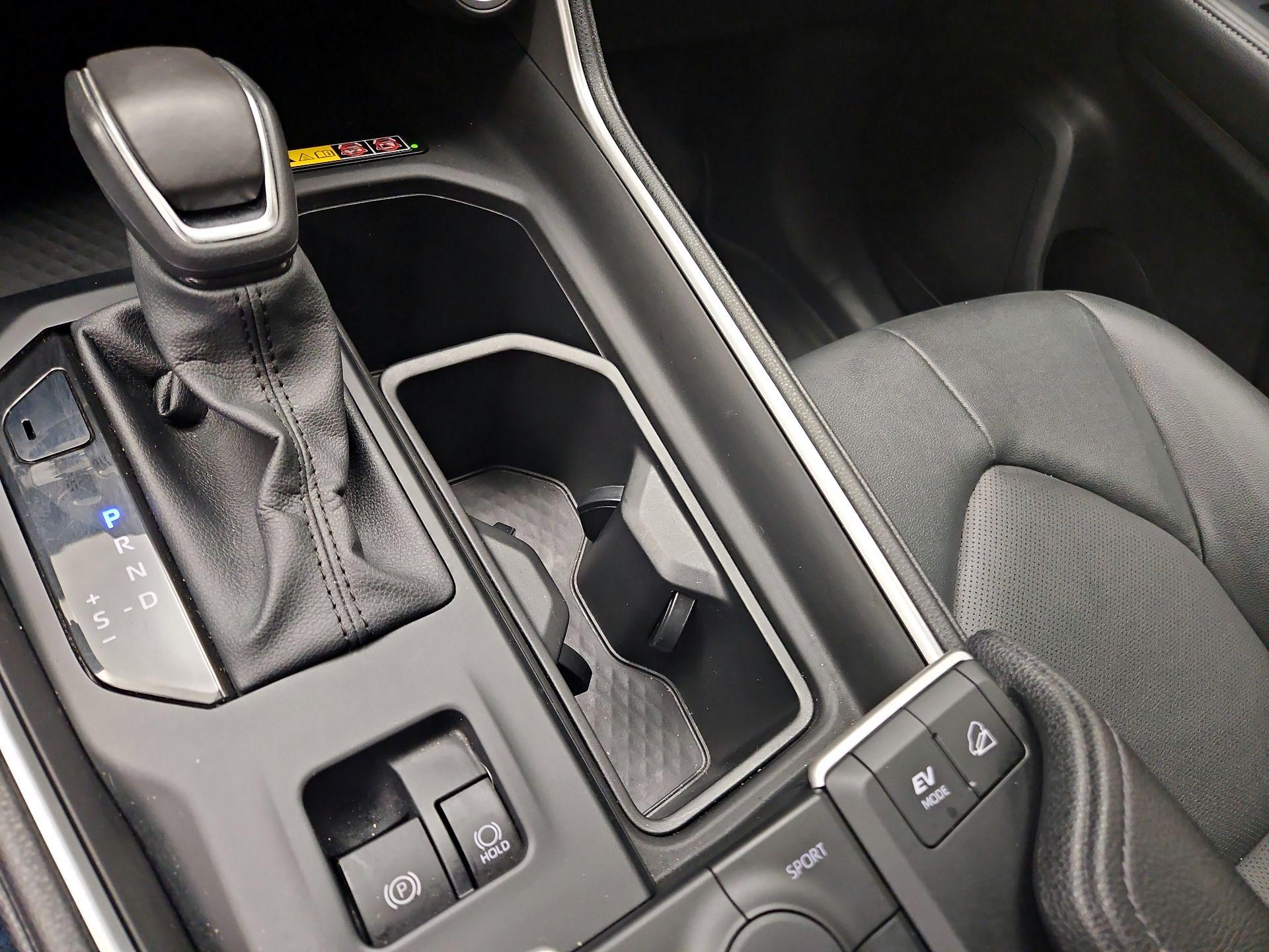 Thumbnail: 2025 Toyota Highlander - 18