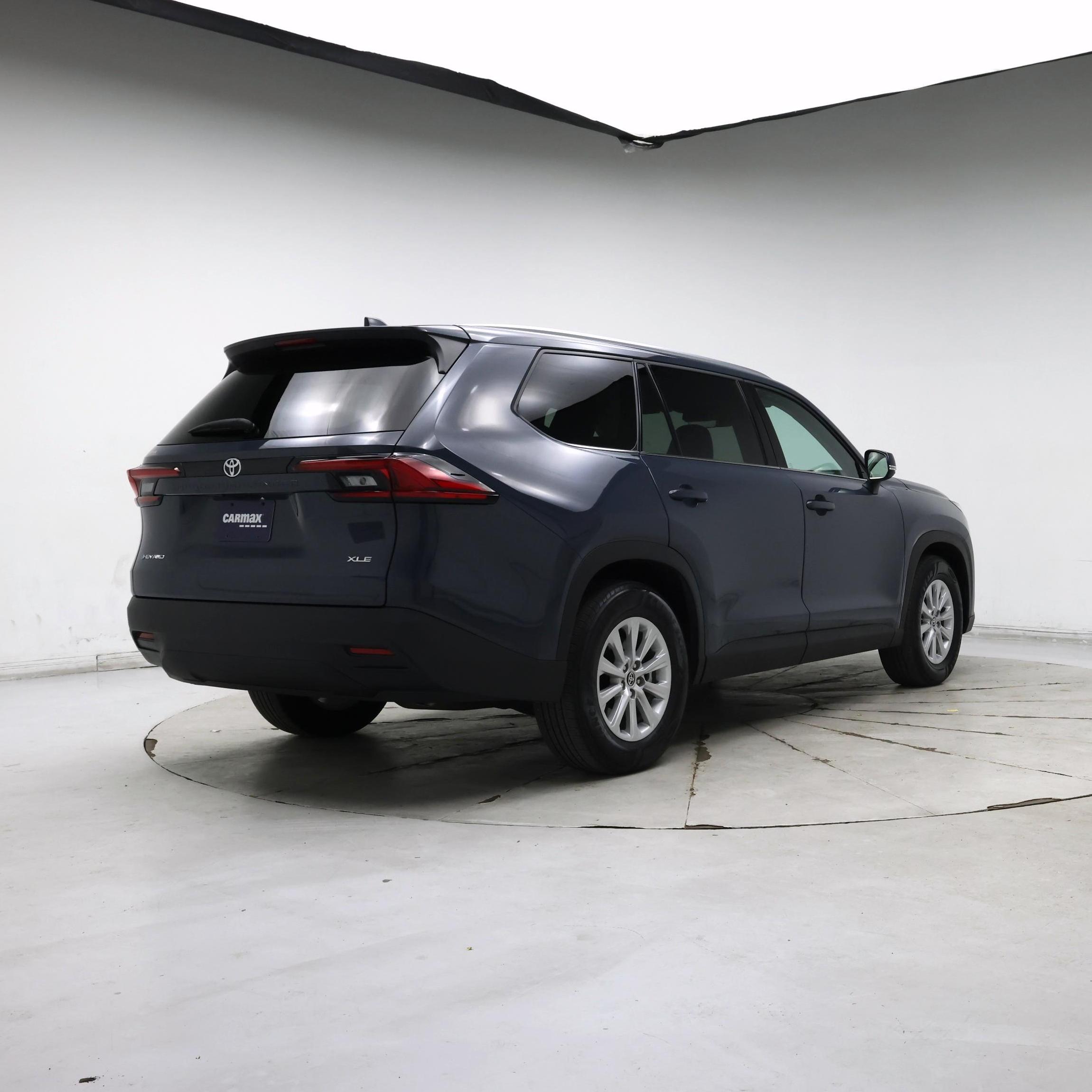 Thumbnail: 2025 Toyota Highlander - 8