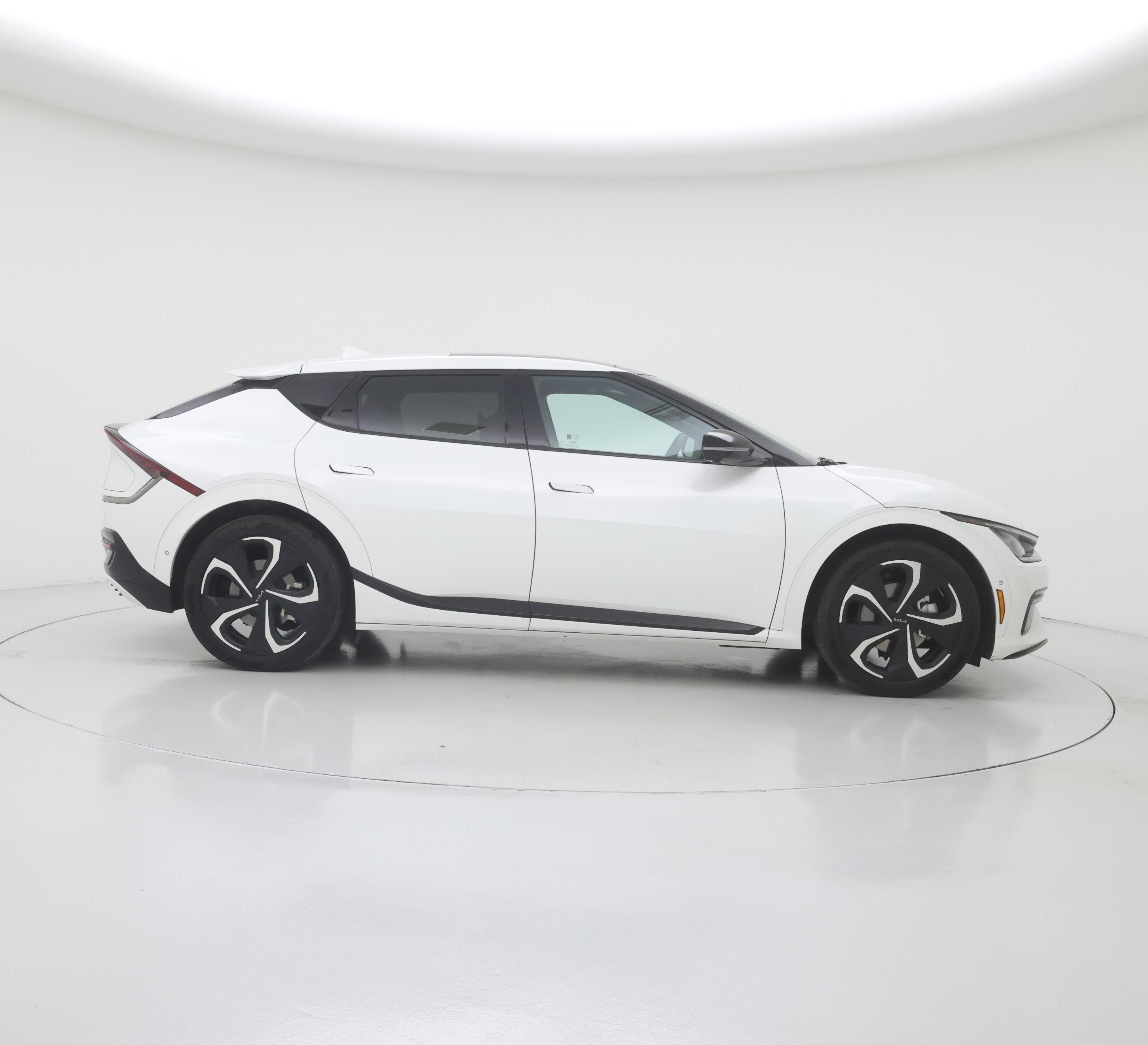 Thumbnail: 2023 Kia EV6 - 7