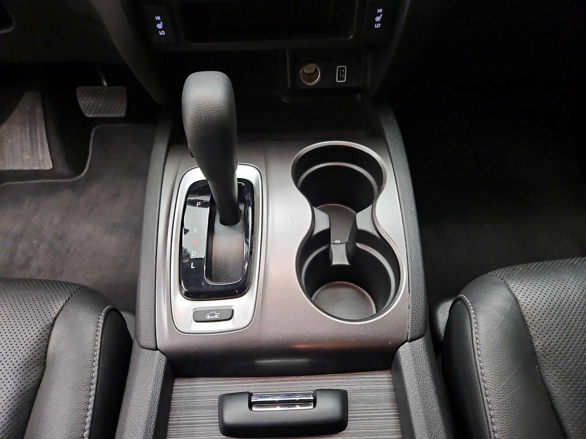 Thumbnail: 2019 Honda Ridgeline - 18