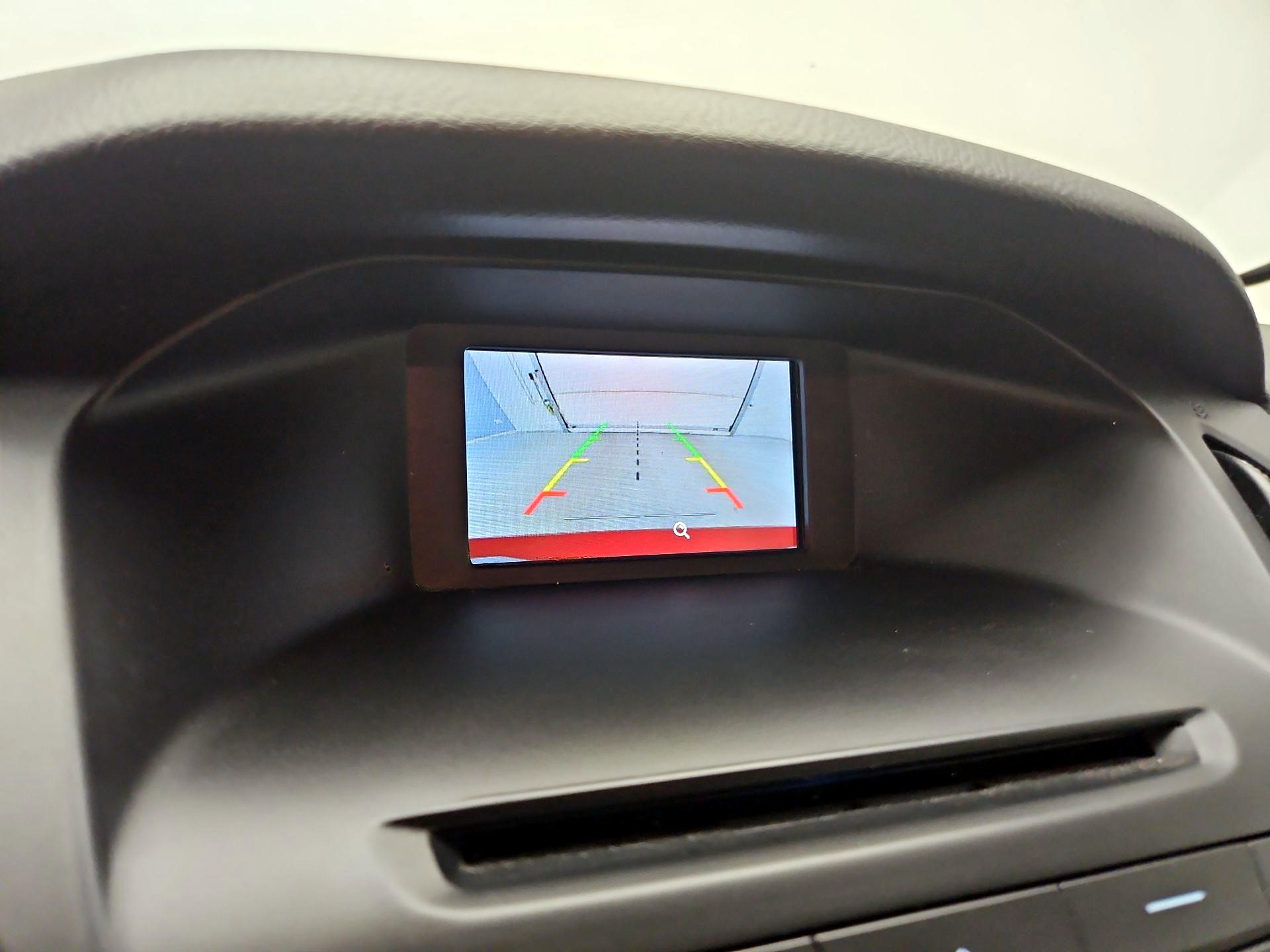 Thumbnail: 2015 Ford Focus - 14