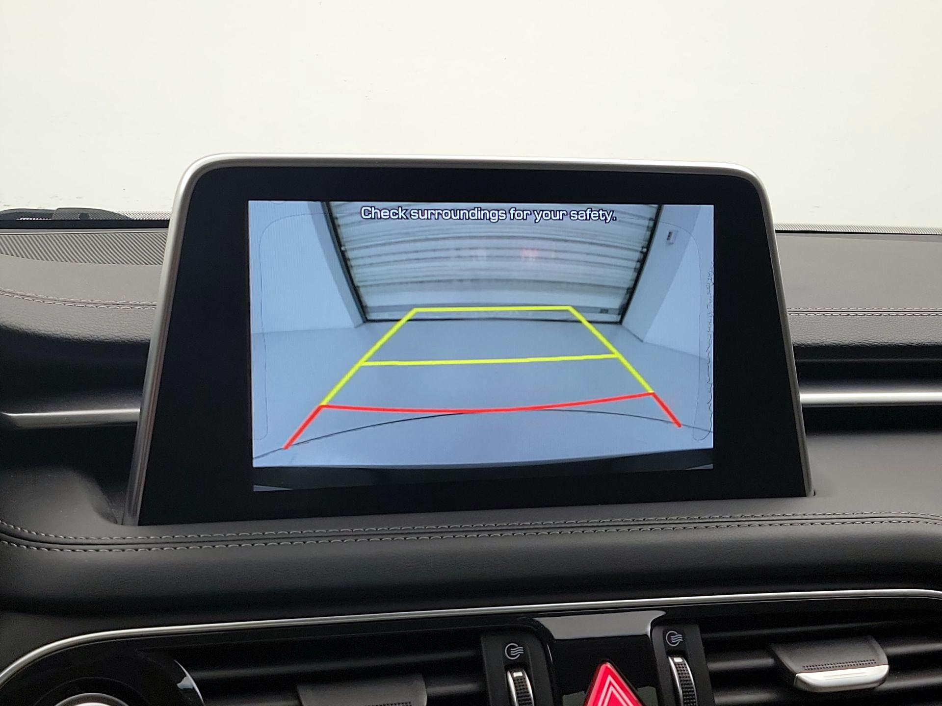 Thumbnail: 2020 Genesis G70 - 13