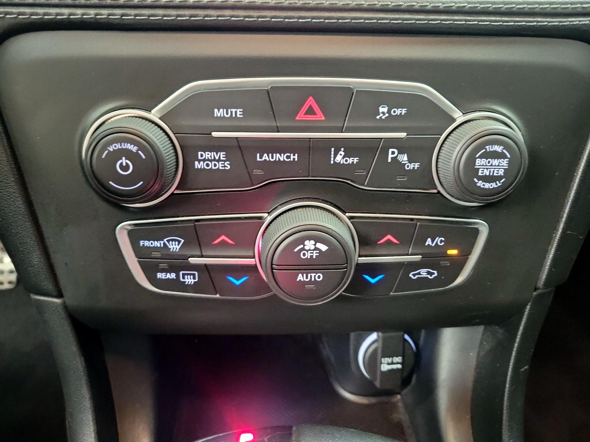 Thumbnail: 2021 Dodge Charger - 17